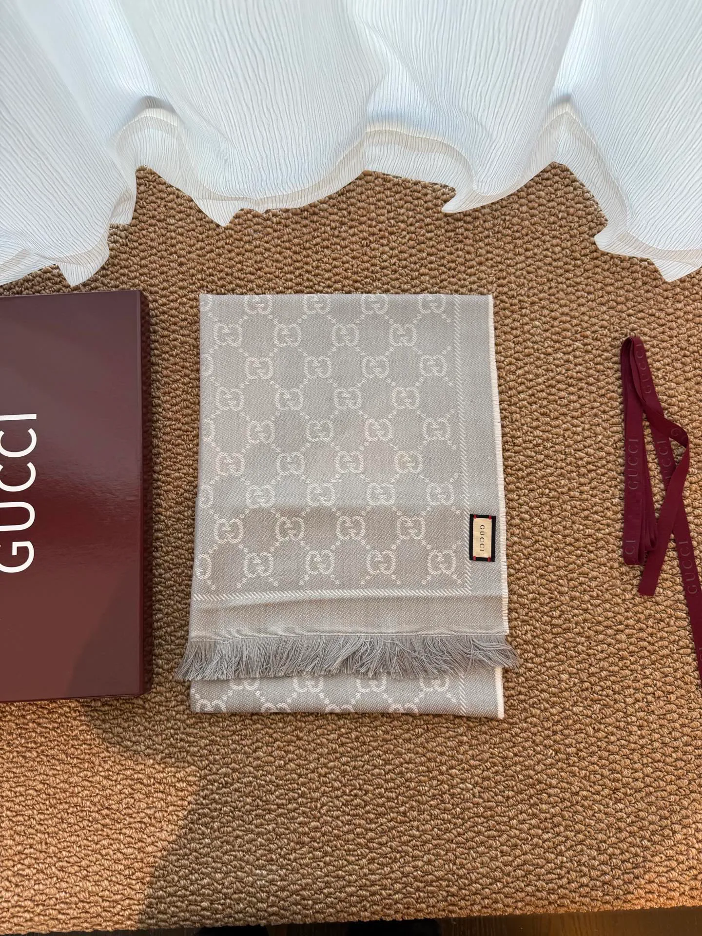 Шарфы Gucci 18002730
