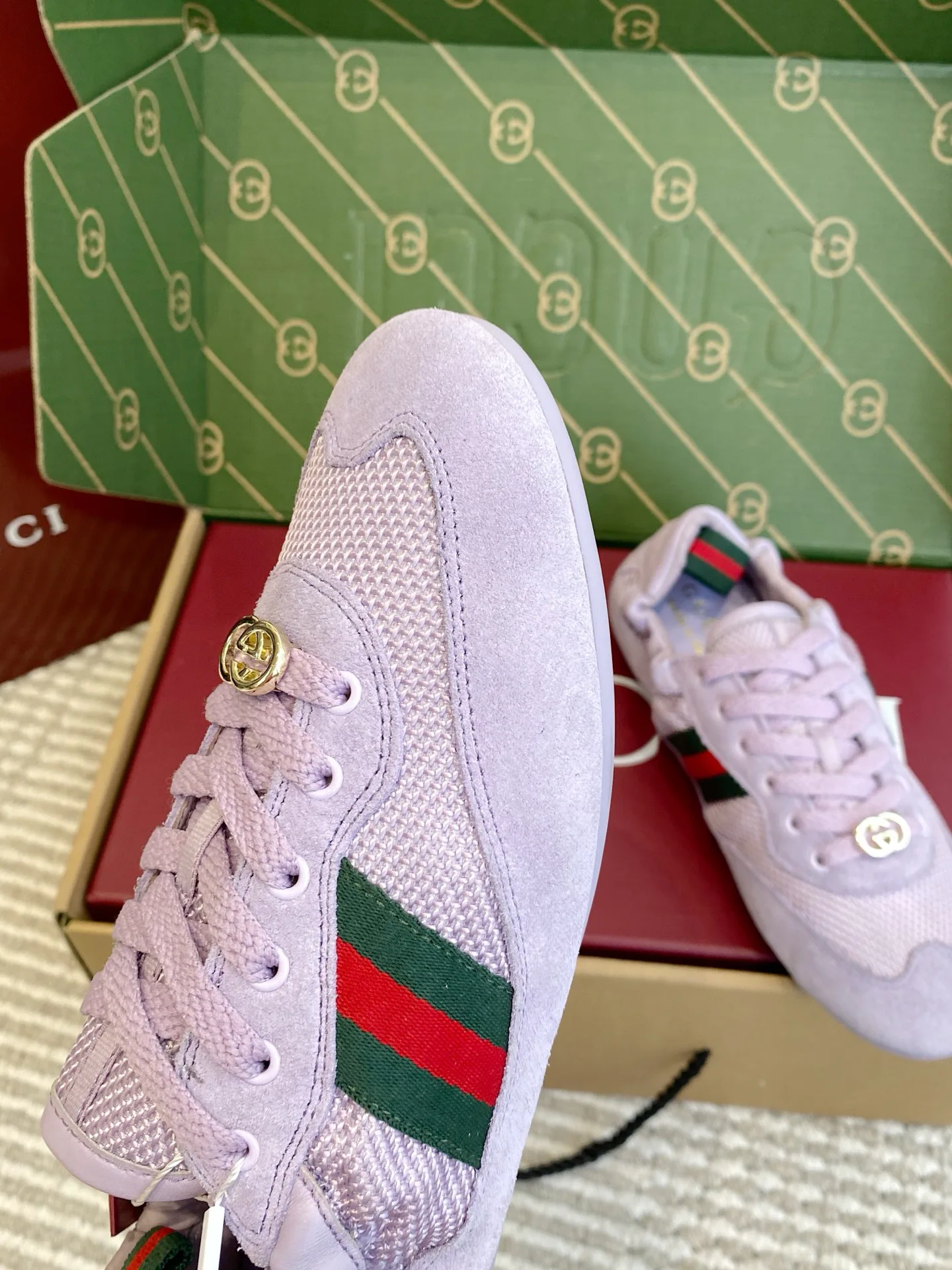 Кроссовки Женские Gucci 738969