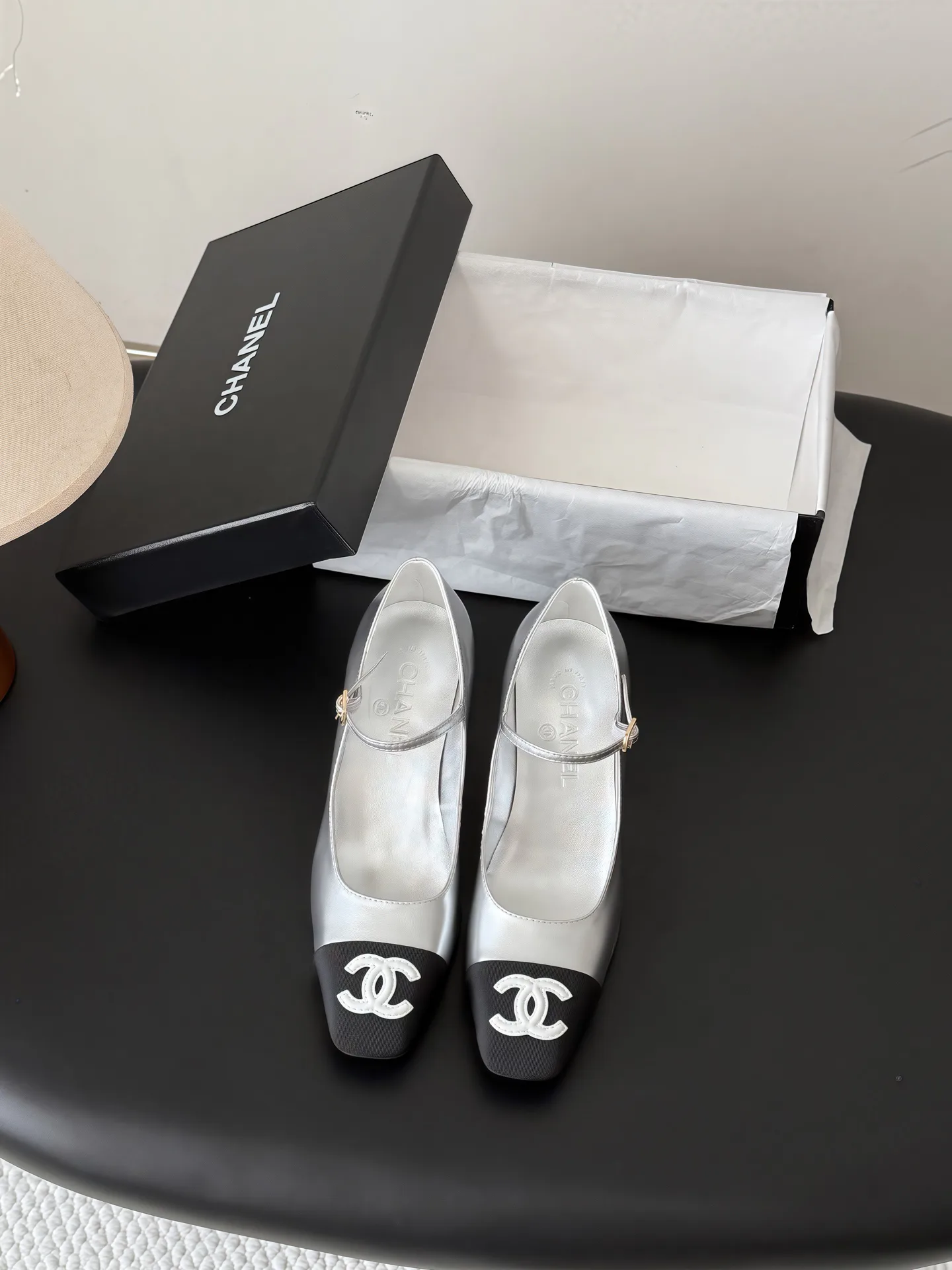 Туфли Женские Chanel 19687373