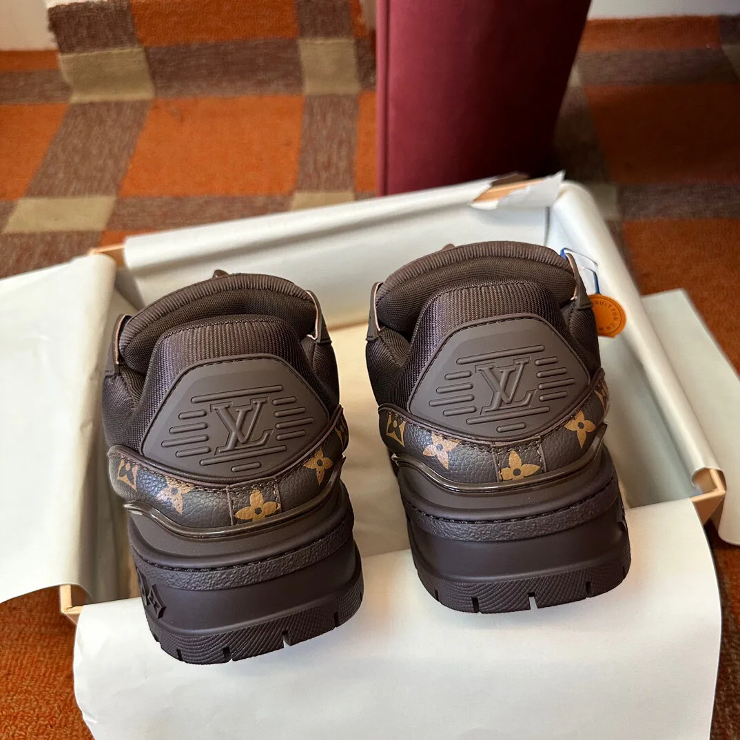 Кроссовки Мужские Louis Vuitton 28757