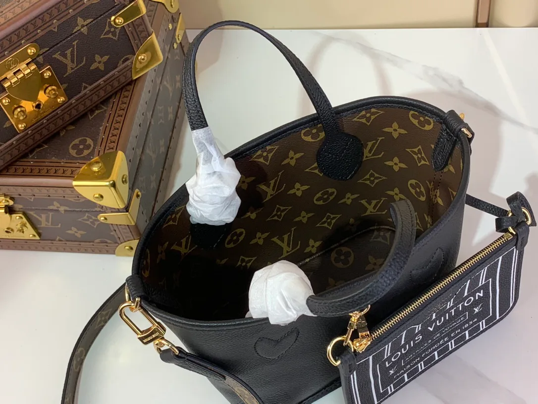 Классические Сумки Женские Louis Vuitton 13209841