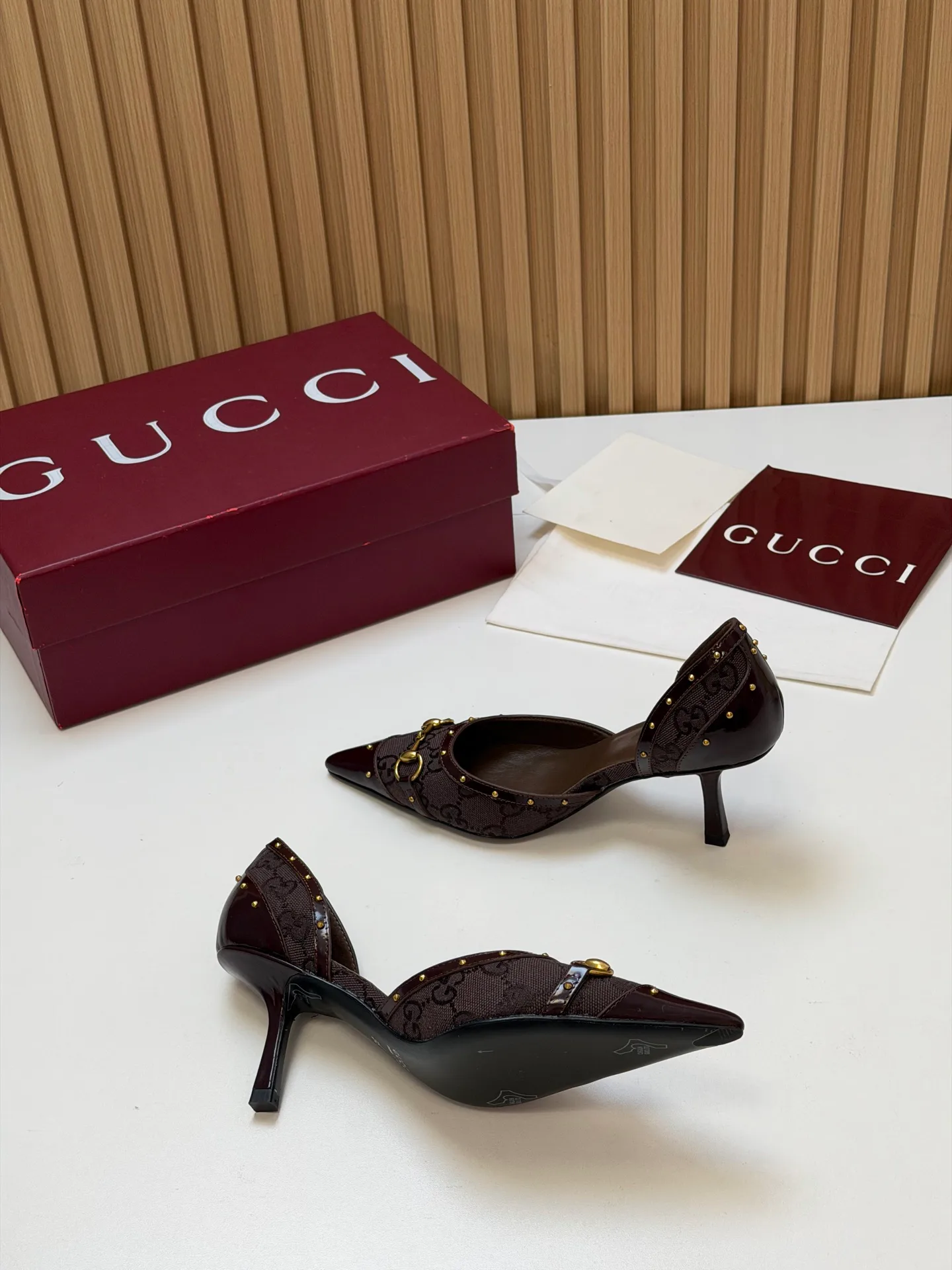 Туфли Женские Gucci 17631684