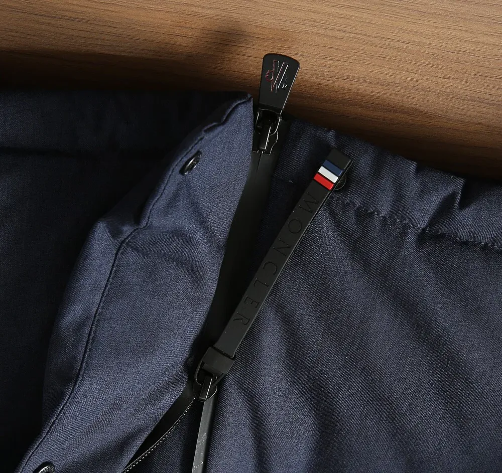 Куртки И Пуховики Мужские Moncler 988786