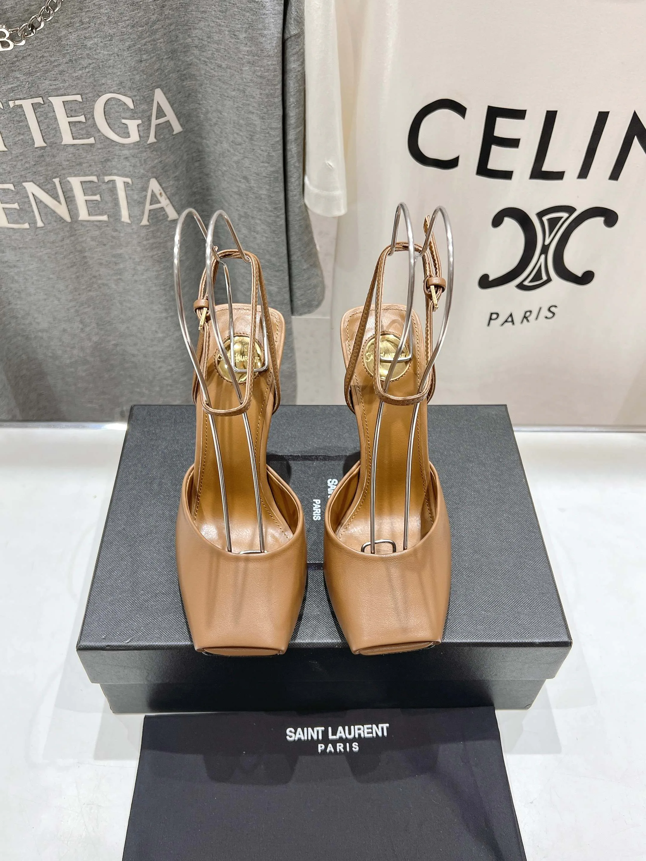 Босоножки Женские Saint Laurent 17226