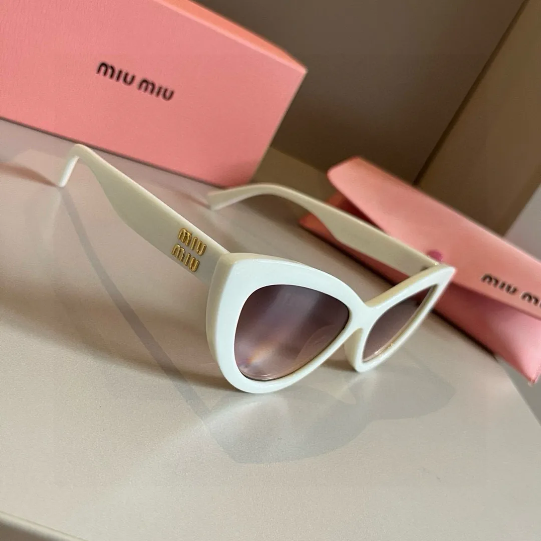 Очки Miu Miu 10842021