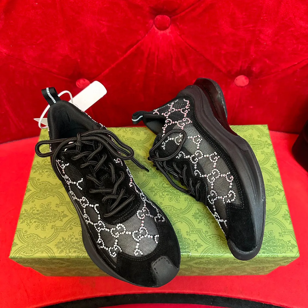 Кроссовки Женские Gucci 16508