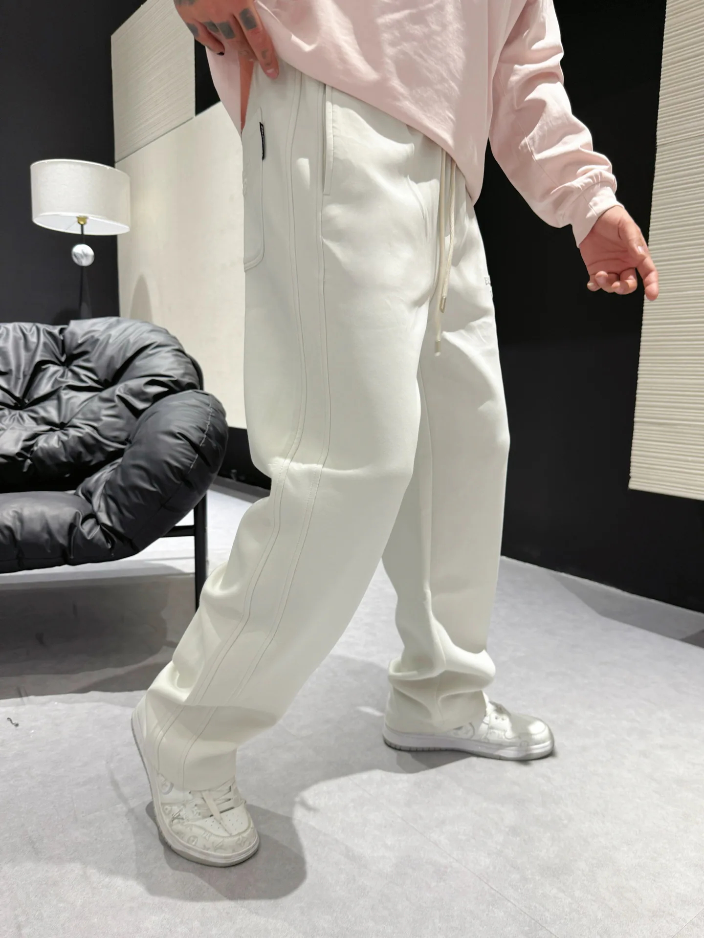 Брюки Мужские Balenciaga 135500