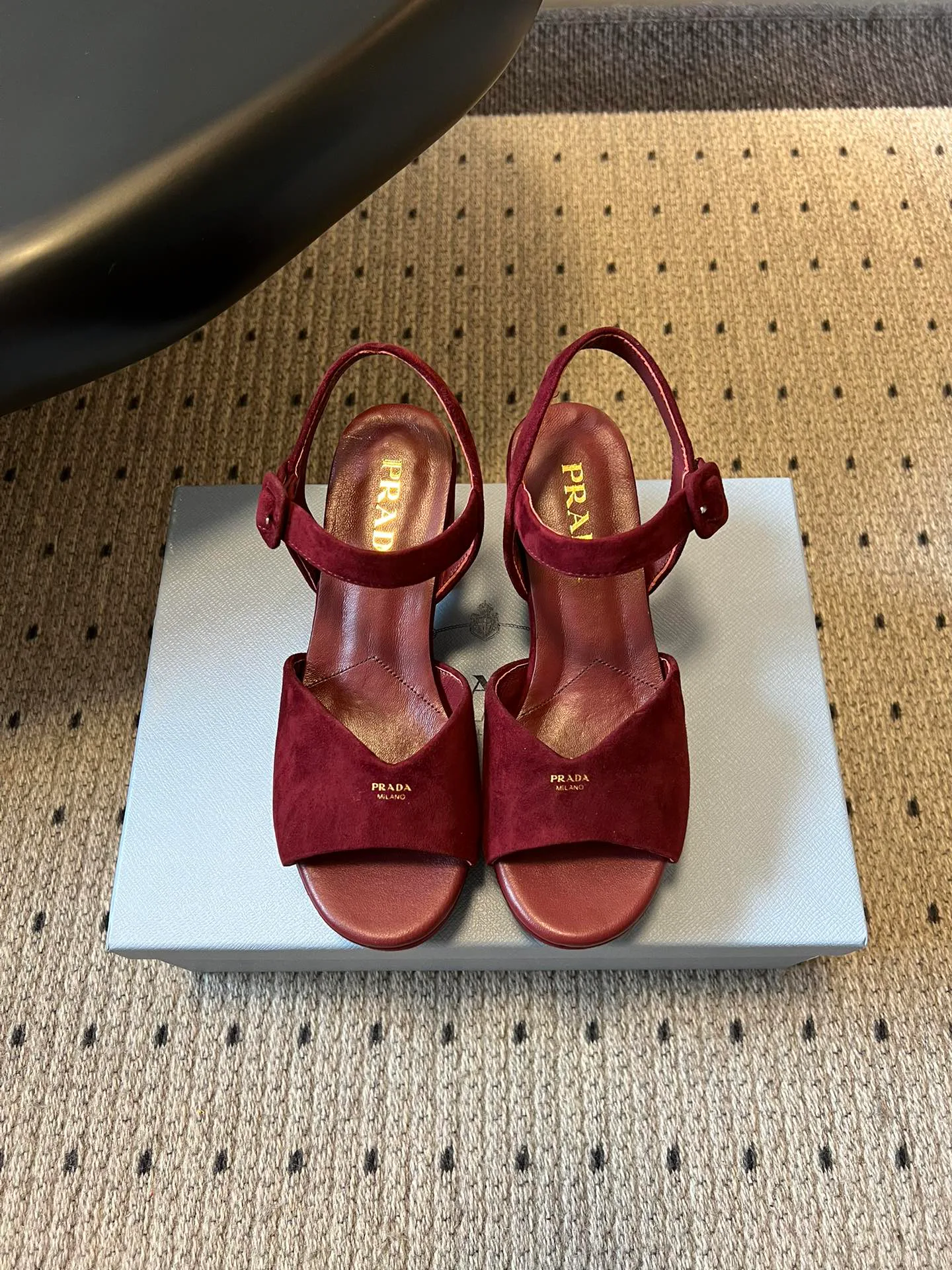 Босоножки Женские Prada 10636063