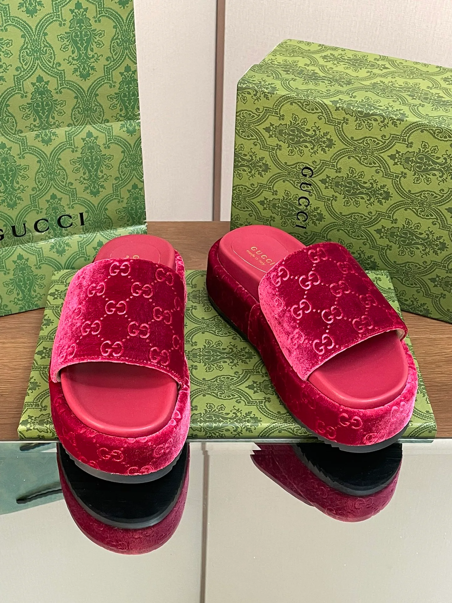 Шлепанцы Женские Gucci 10906