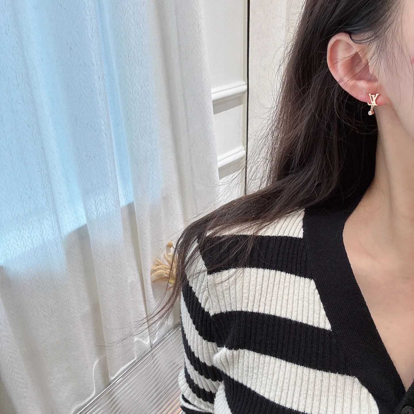 Бижутерия Louis Vuitton 24518