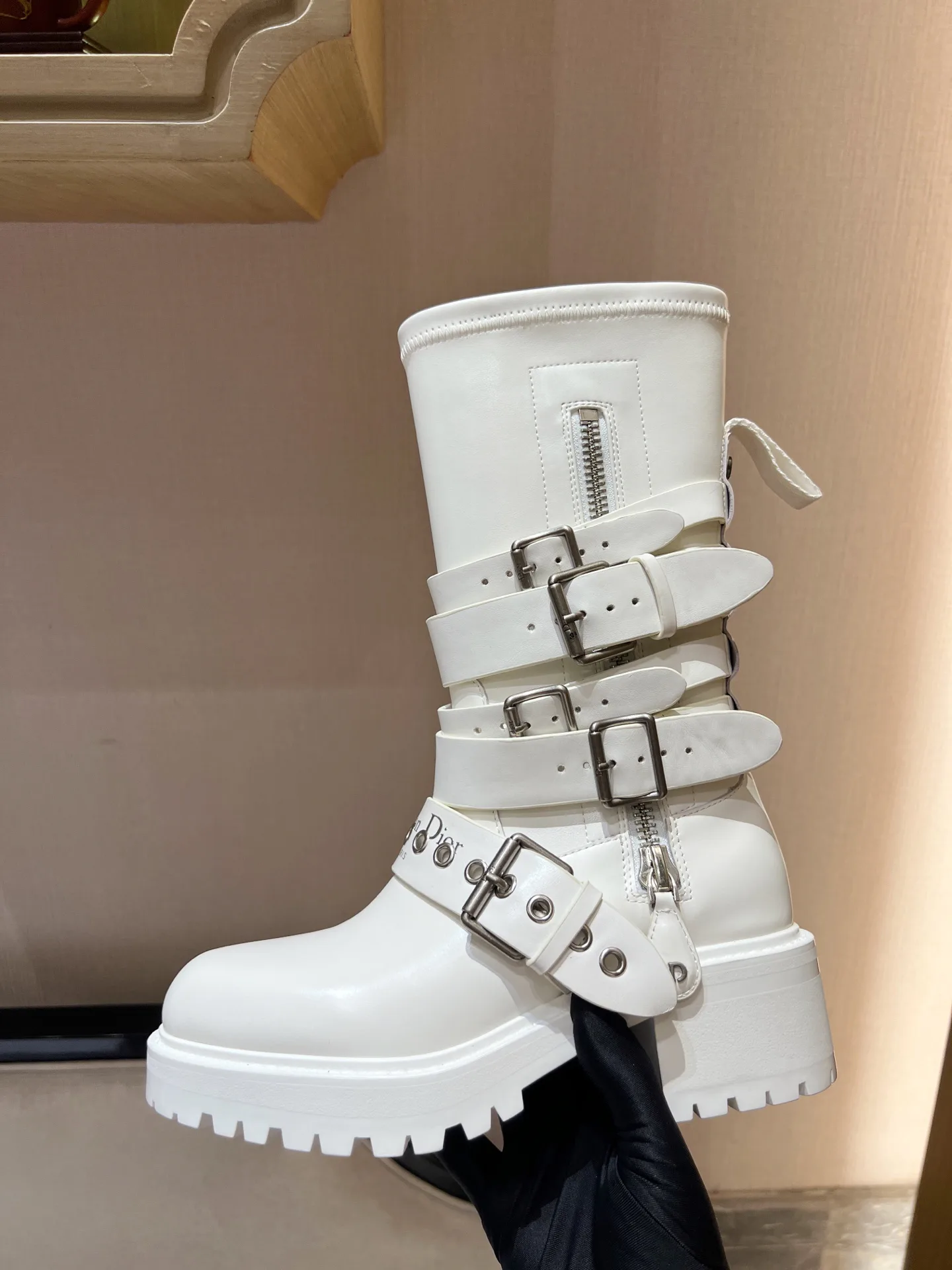 Сапоги Женские Christian Dior 18020371