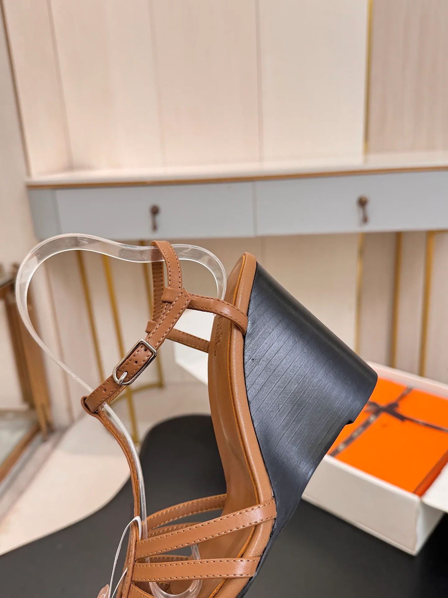 Босоножки Женские Hermes 18103846