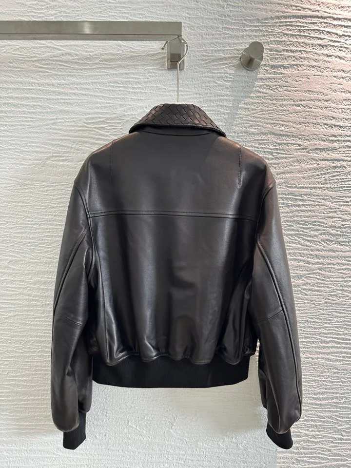 Кожаные Куртки И Дублёнки Женские Bottega Veneta 18728864