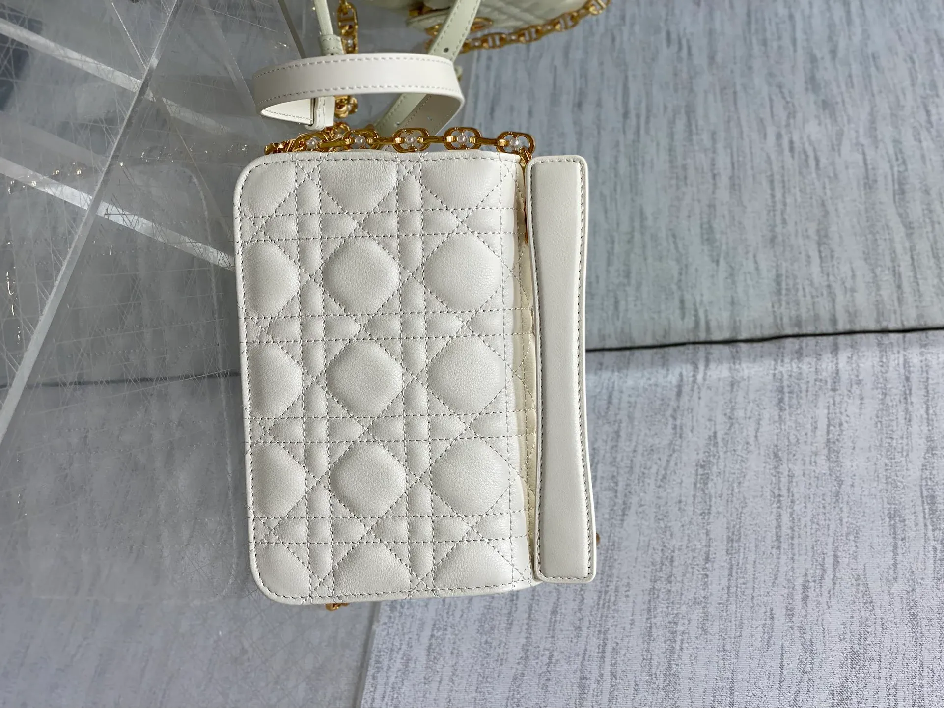 Сумки На Ремне Женские Christian Dior 274267