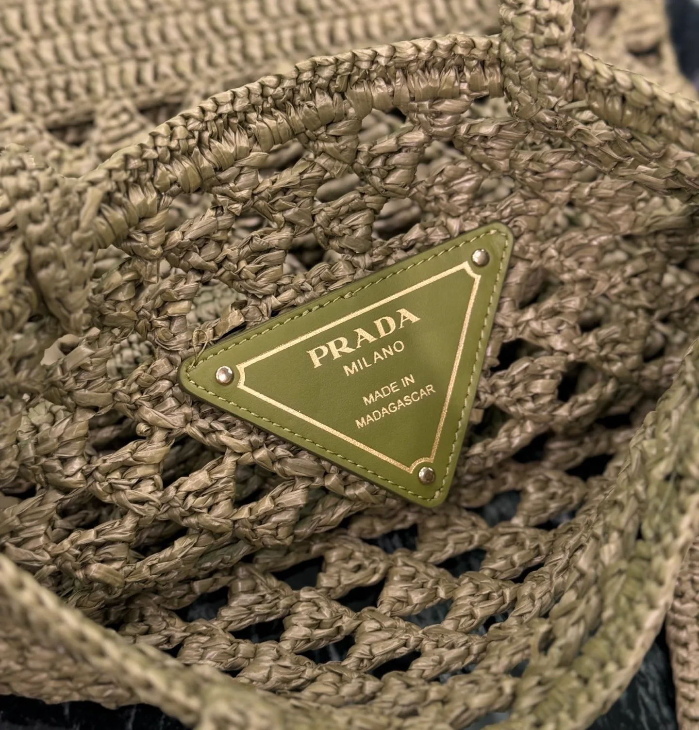 Классические Сумки Женские Prada 12874297
