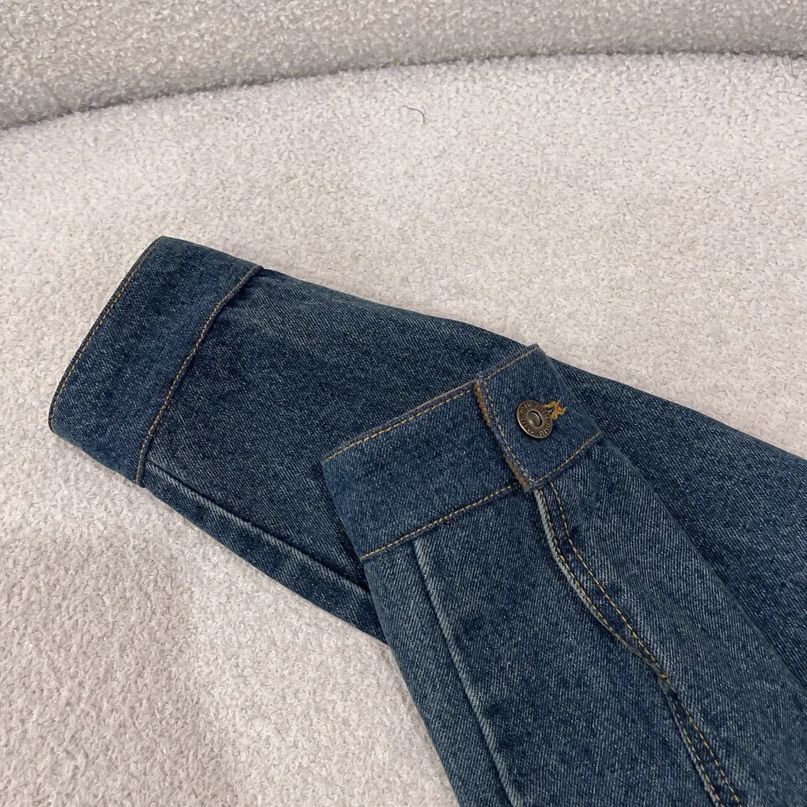 Куртки И Пуховики Женские Miu Miu 1257559