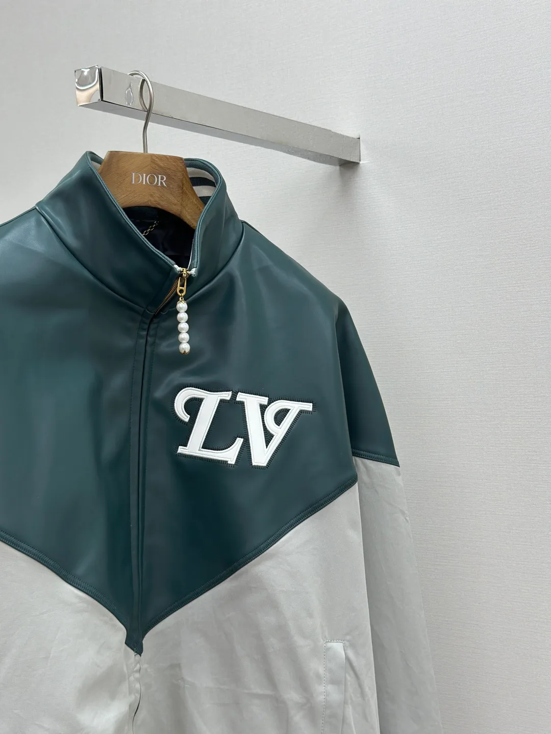 Куртки И Пуховики Мужские Louis Vuitton 179084