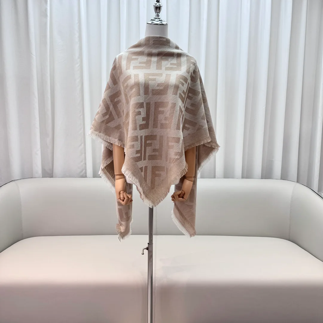 Шарфы Fendi 3968