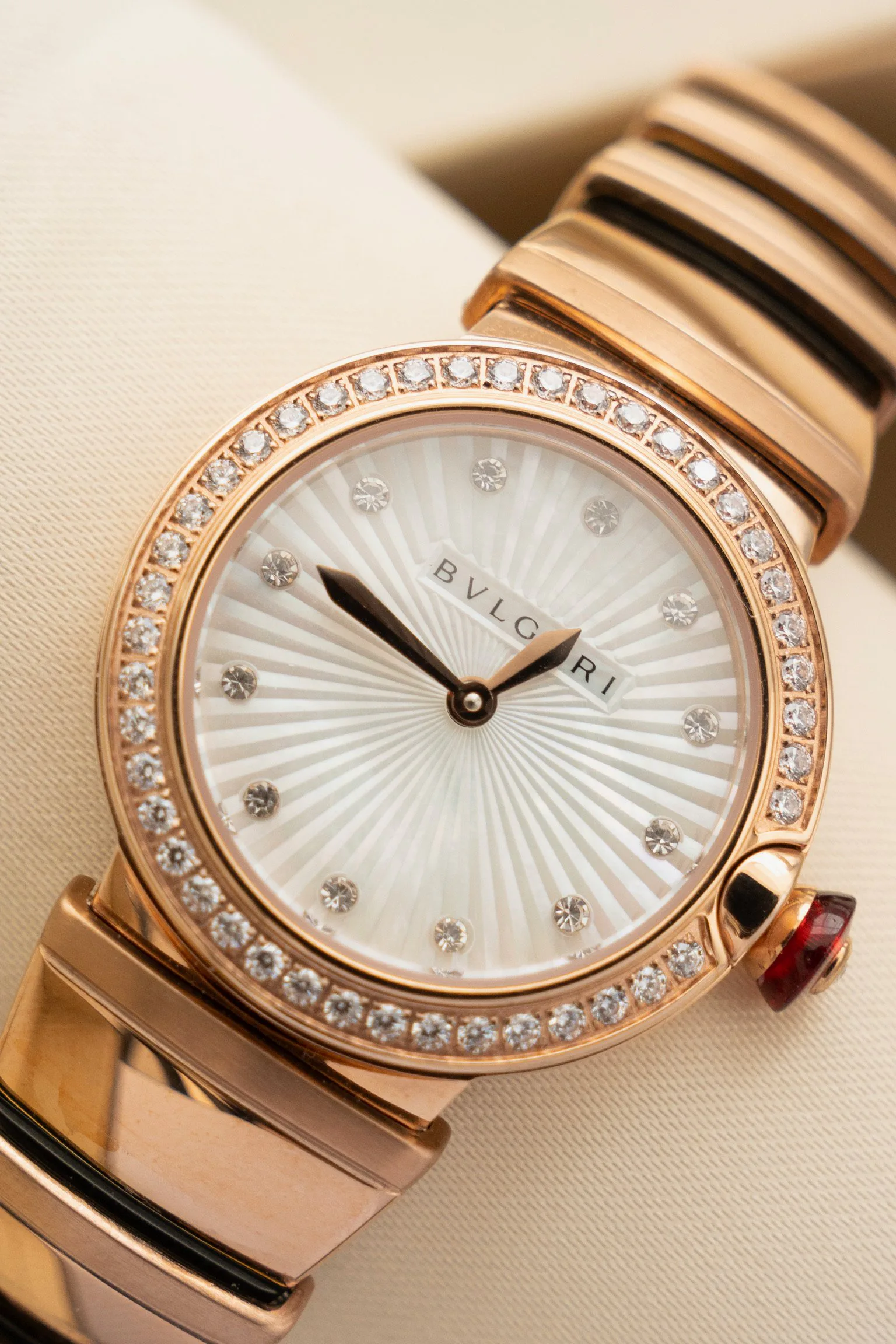 Часы Женские Bvlgari 10990065