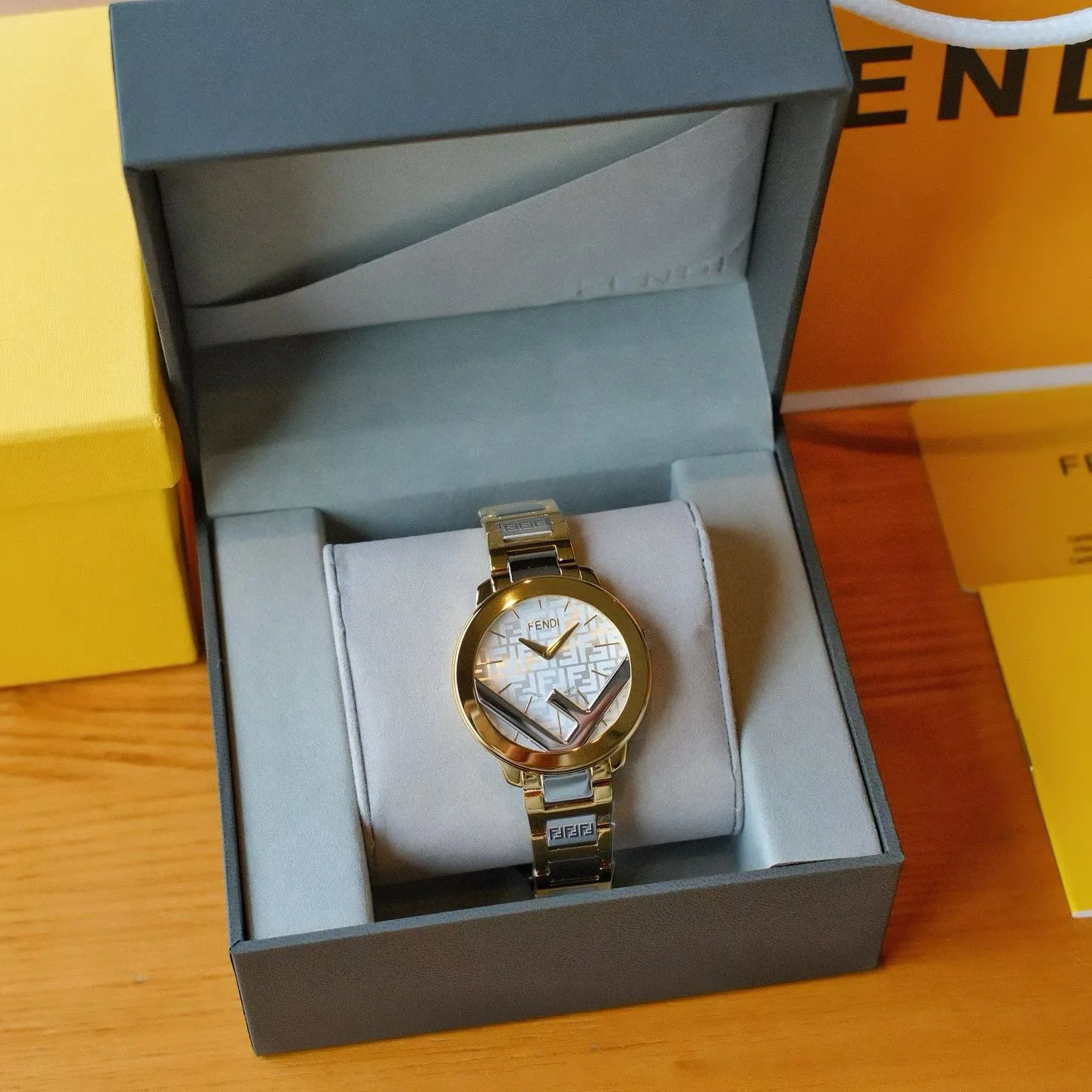 Часы Женские Fendi 4865386