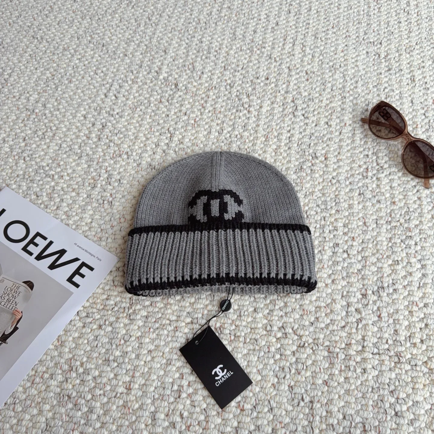 Головные Уборы Chanel 18297817