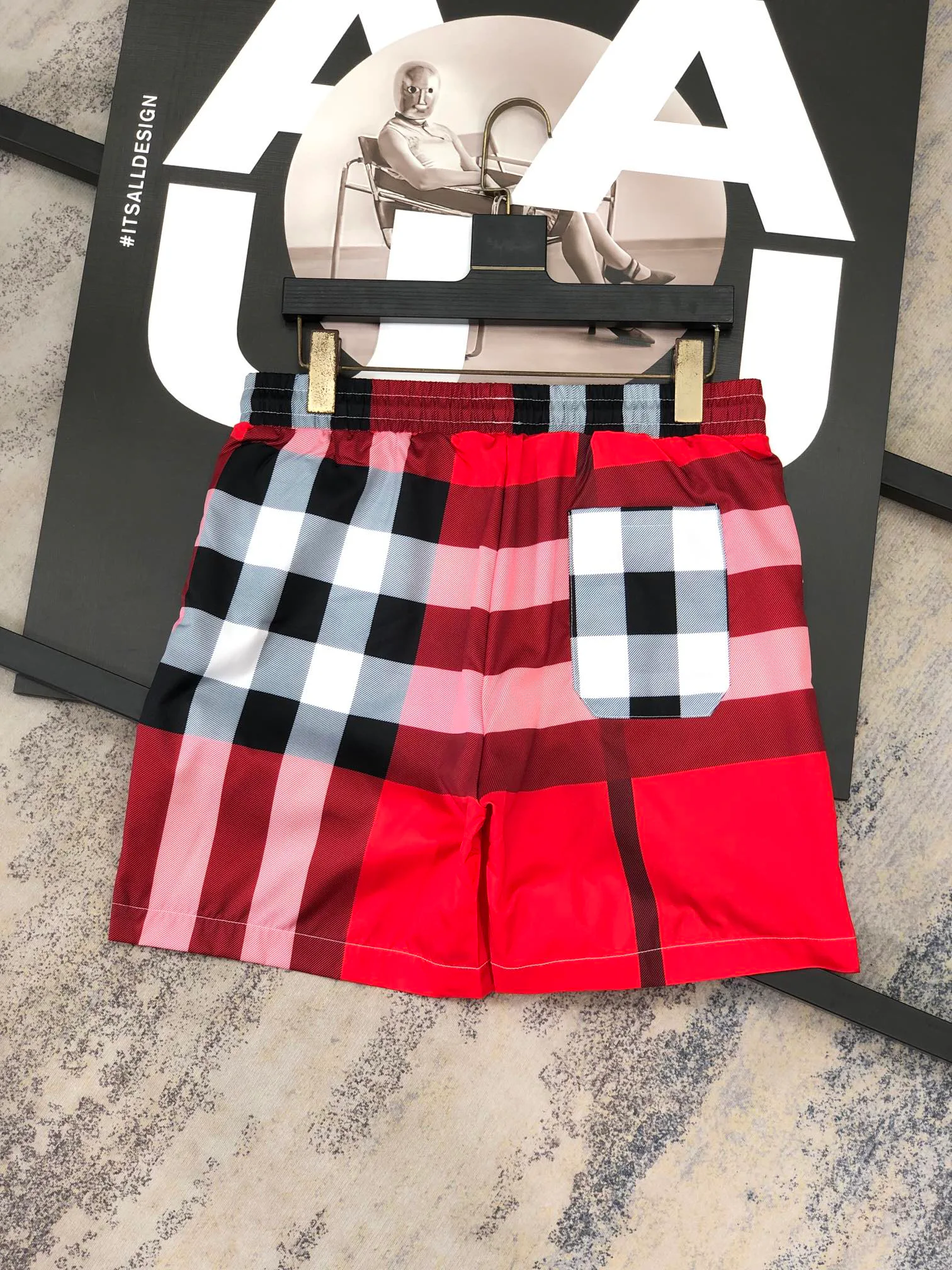 Шорты Мужские Burberry 11213243