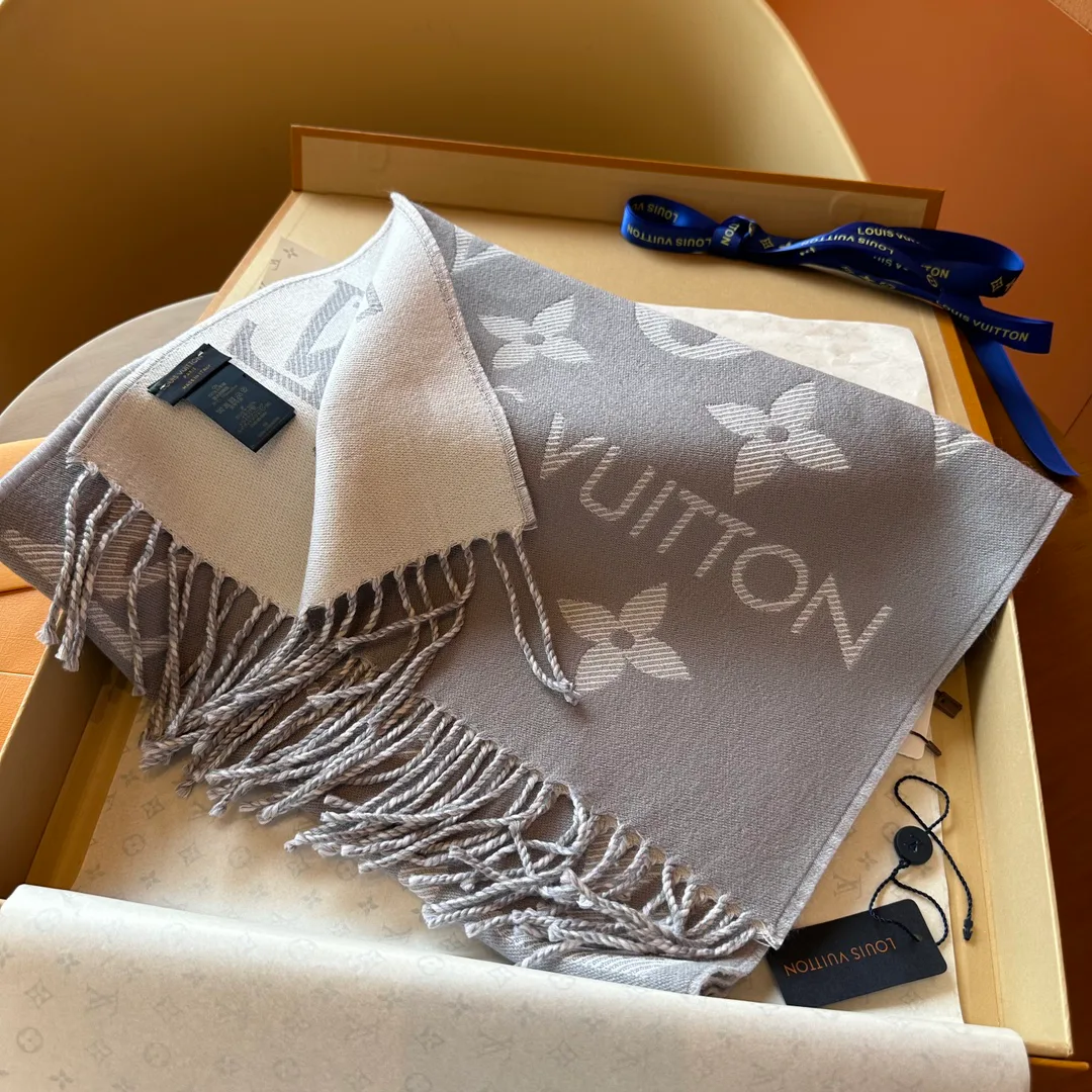 Шарфы Louis Vuitton 4444