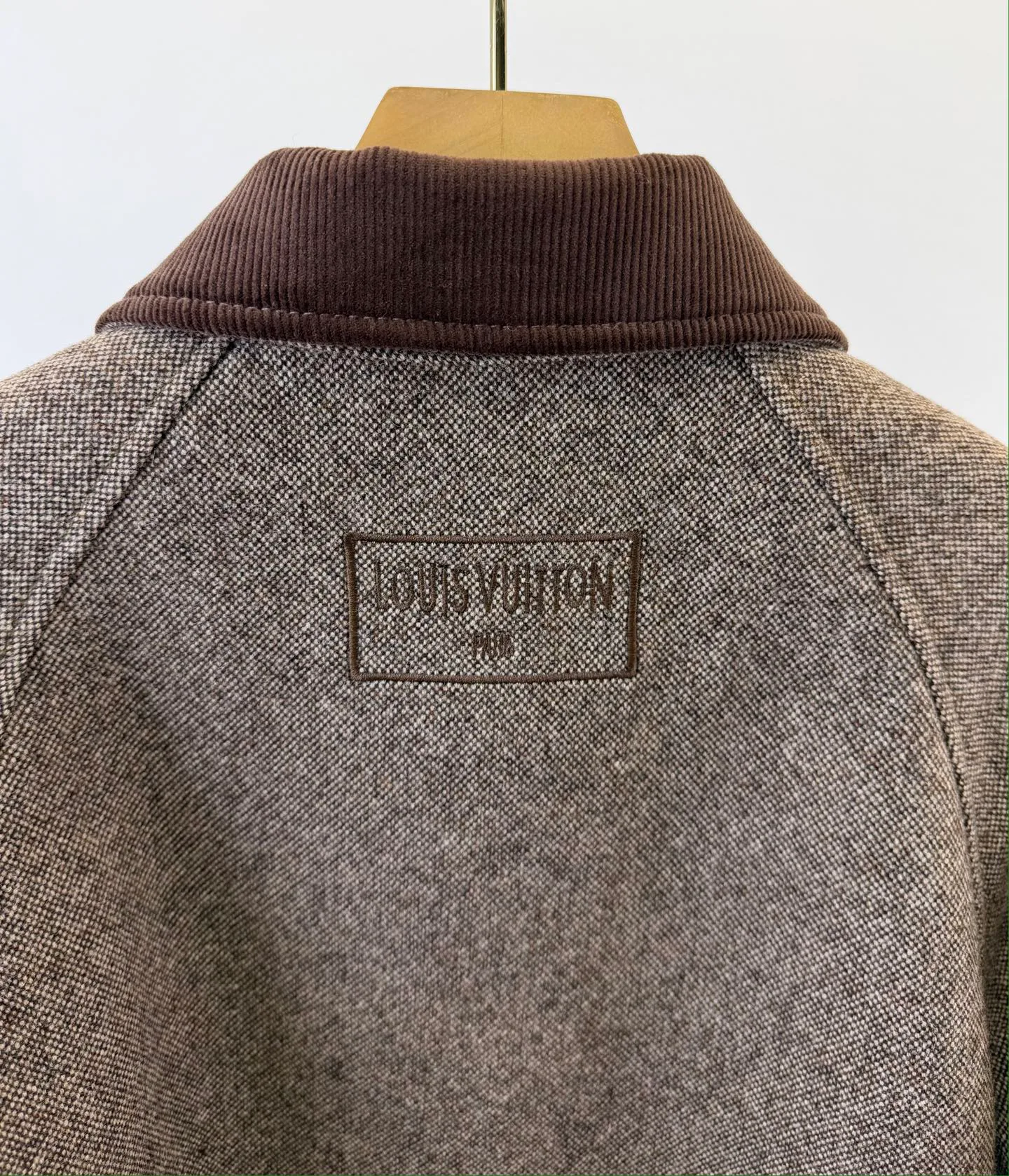 Пальто Женские Louis Vuitton 19315312