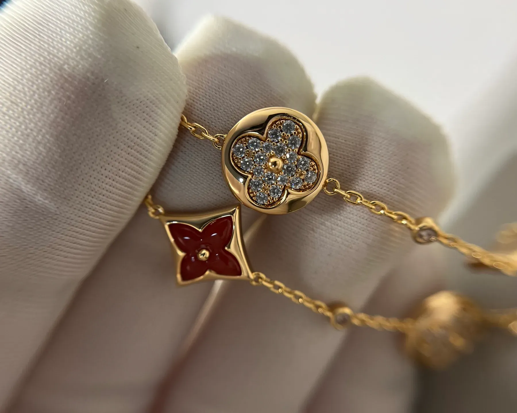 Бижутерия Louis Vuitton 14817