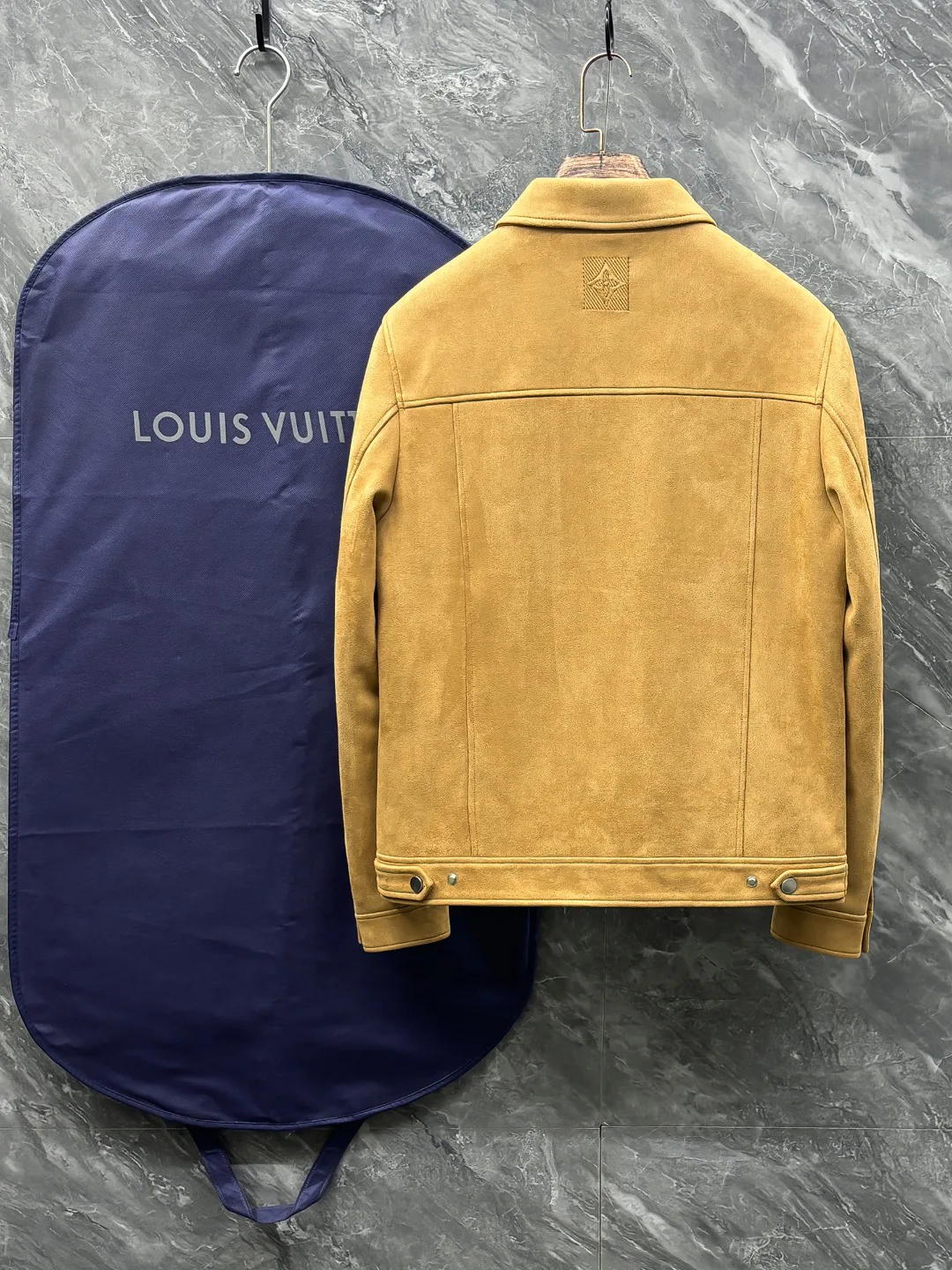 Куртки И Пуховики Мужские Louis Vuitton 798346