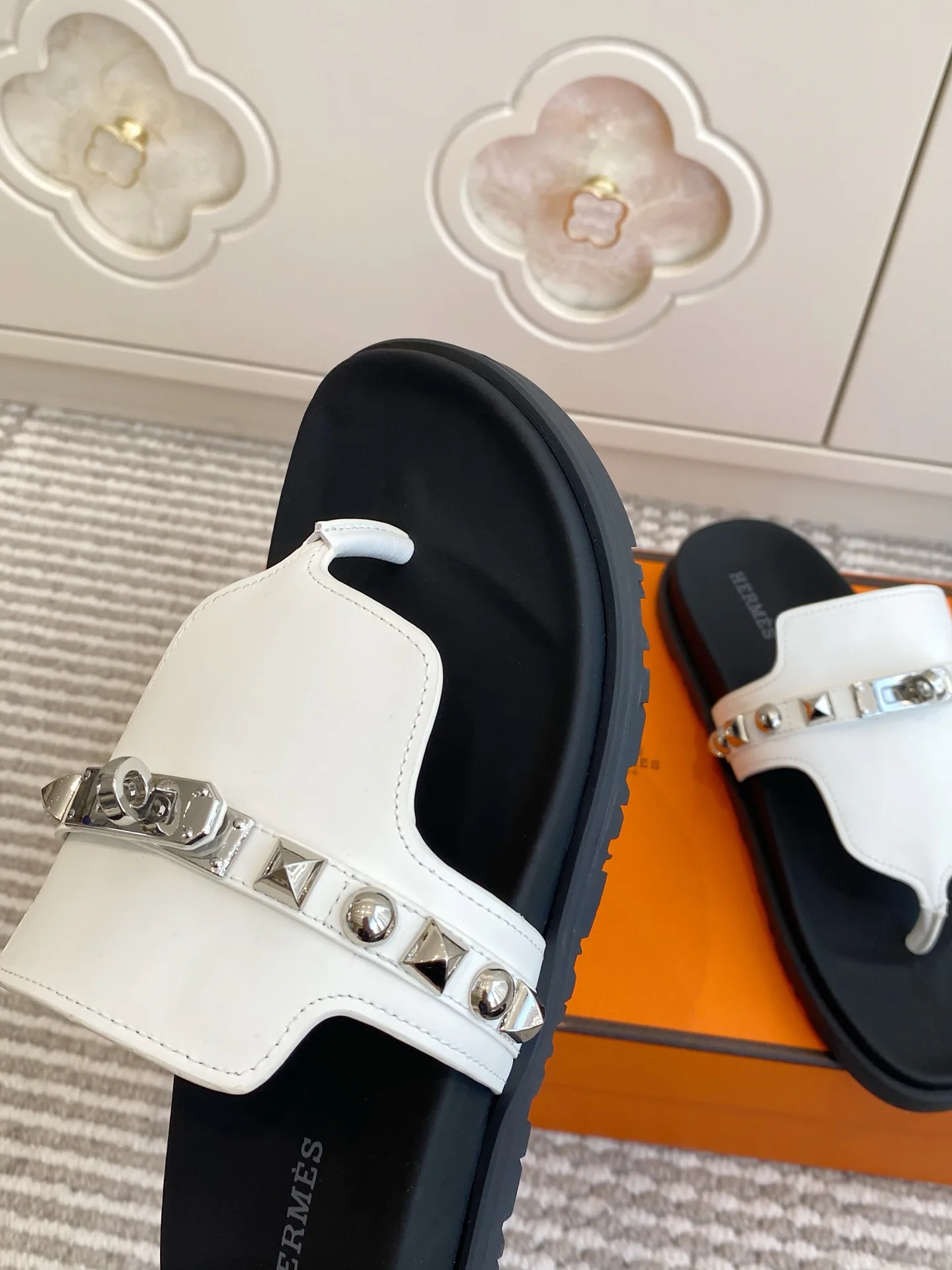 Шлепанцы Женские Hermes 632219