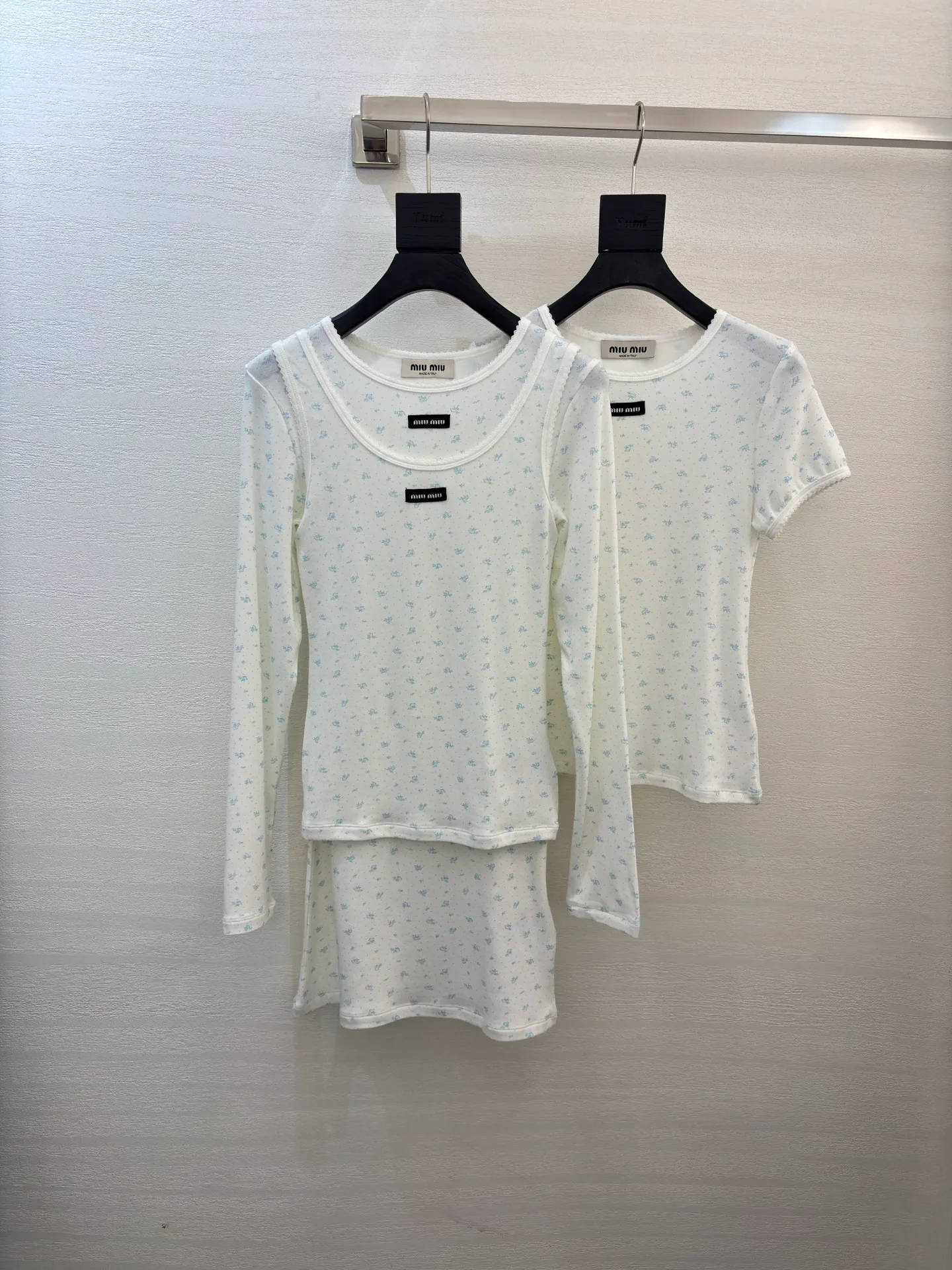 Футболки Женские Miu Miu 247546