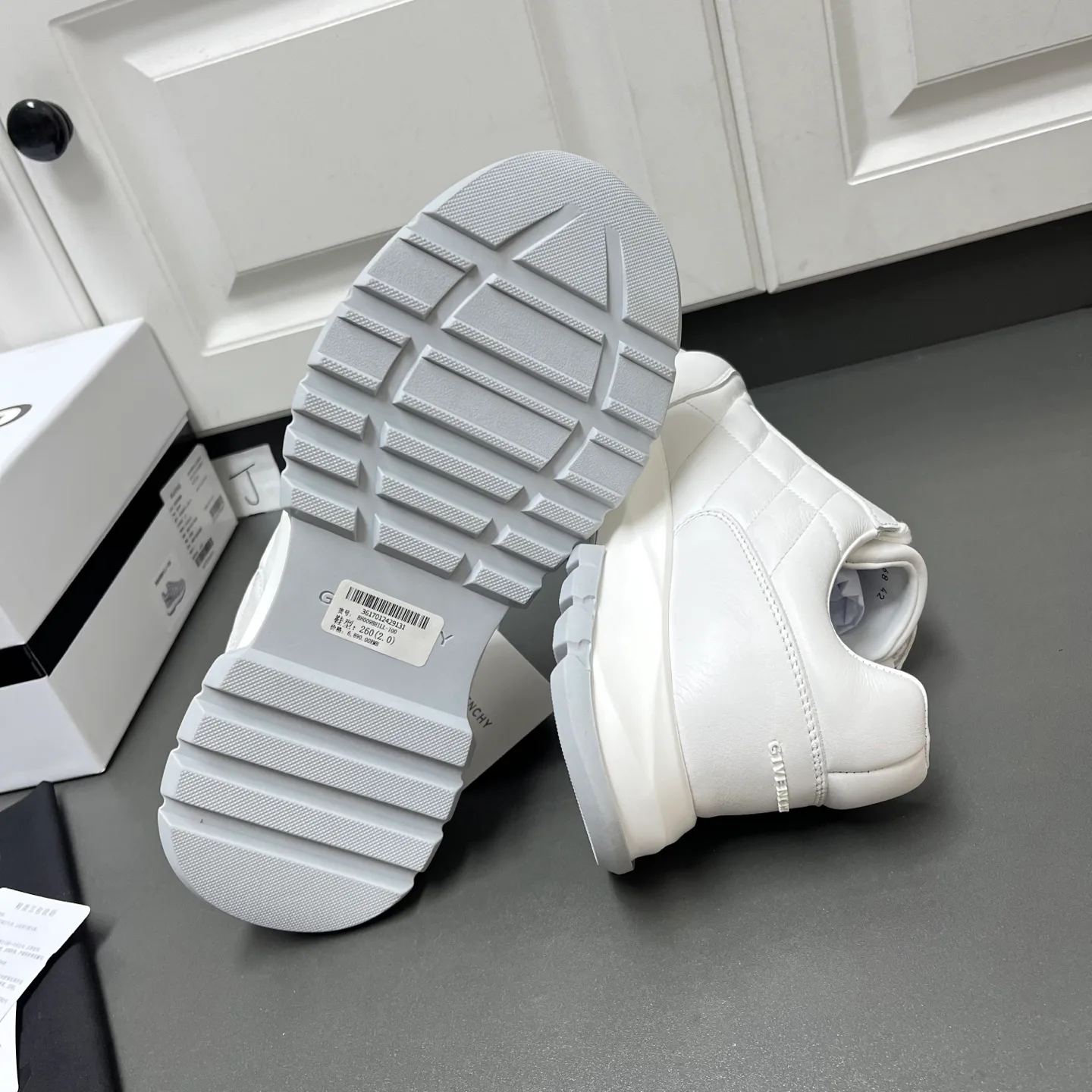Кроссовки Мужские Givenchy 2575561