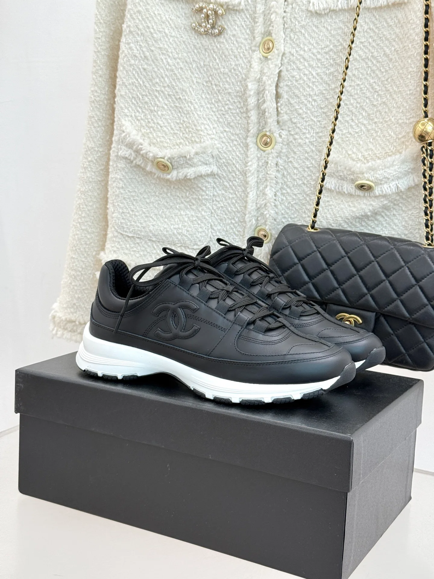 Кроссовки Женские Chanel 11394681