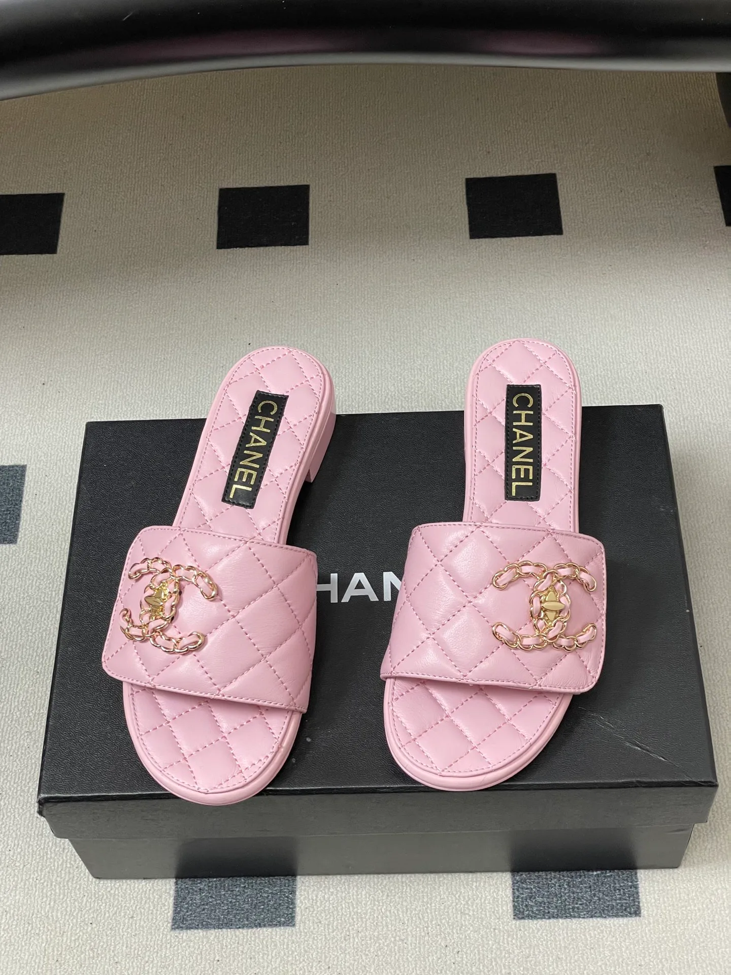 Босоножки Женские Chanel 10993844