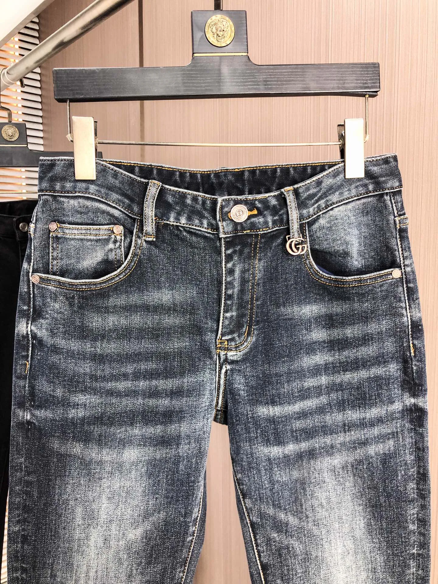 Джинсы Женские Gucci 10186904