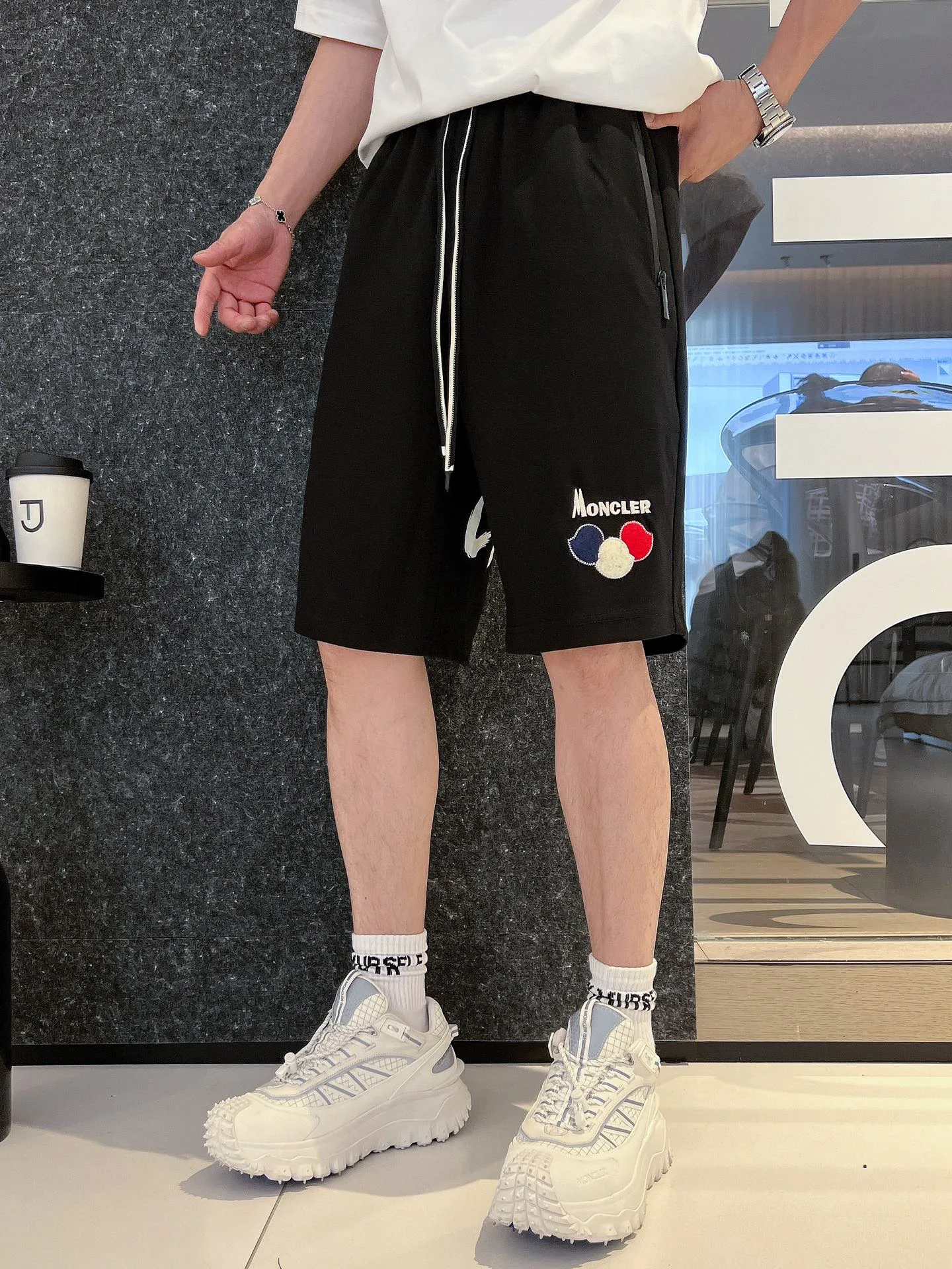 Шорты Мужские Moncler 13479626