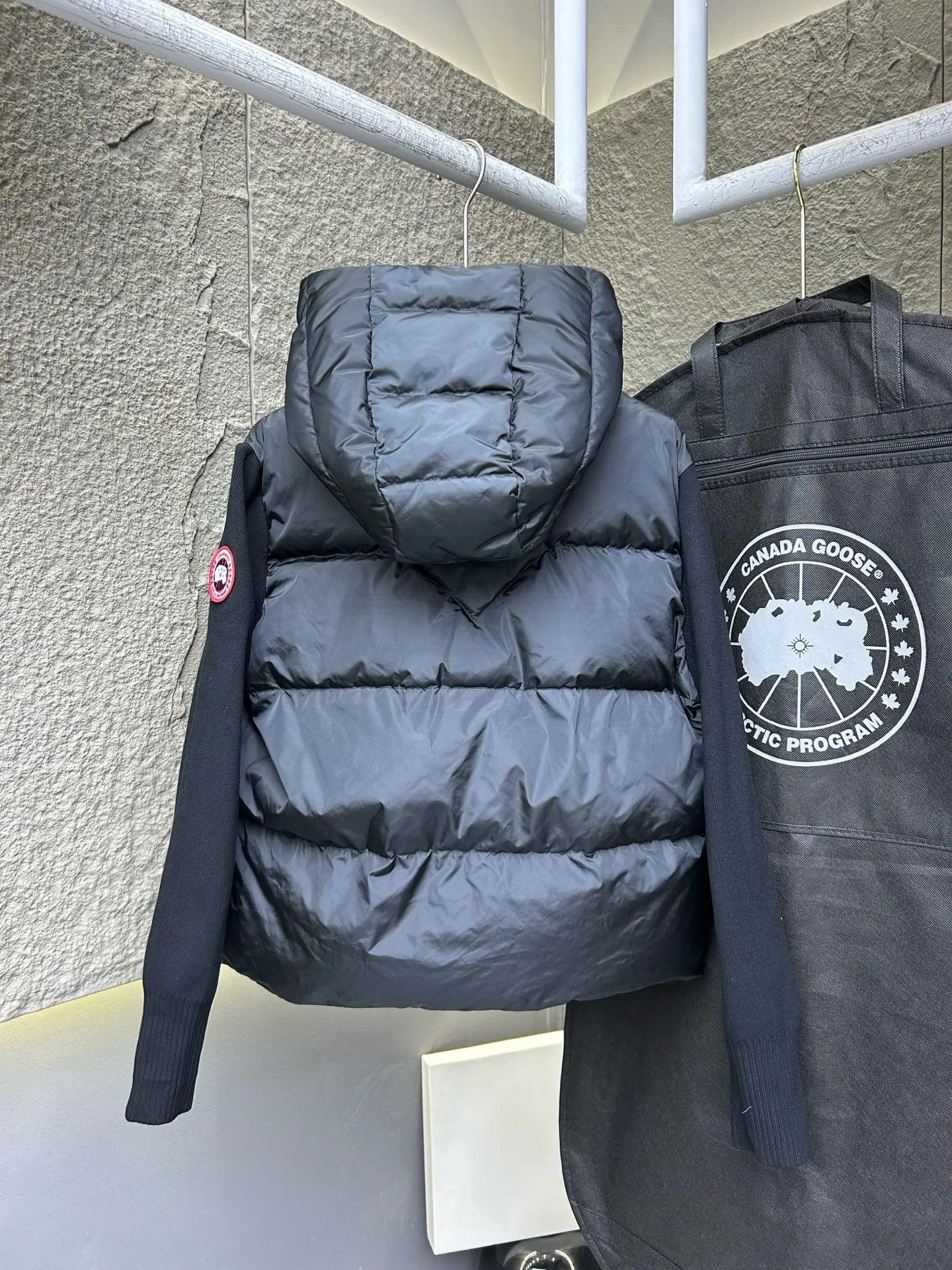 Куртки И Пуховики Женские Canada Goose 18994003
