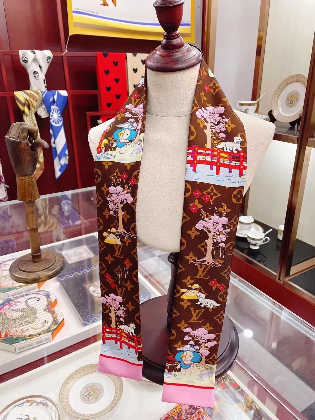 Платки Louis Vuitton 11882960