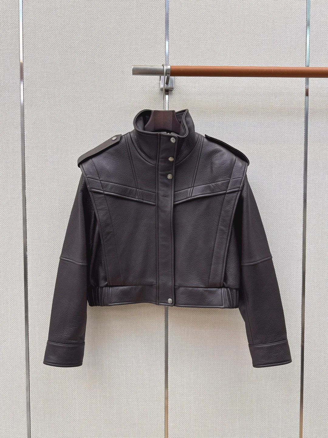 Кожаные Куртки И Дублёнки Женские Saint Laurent 18094456