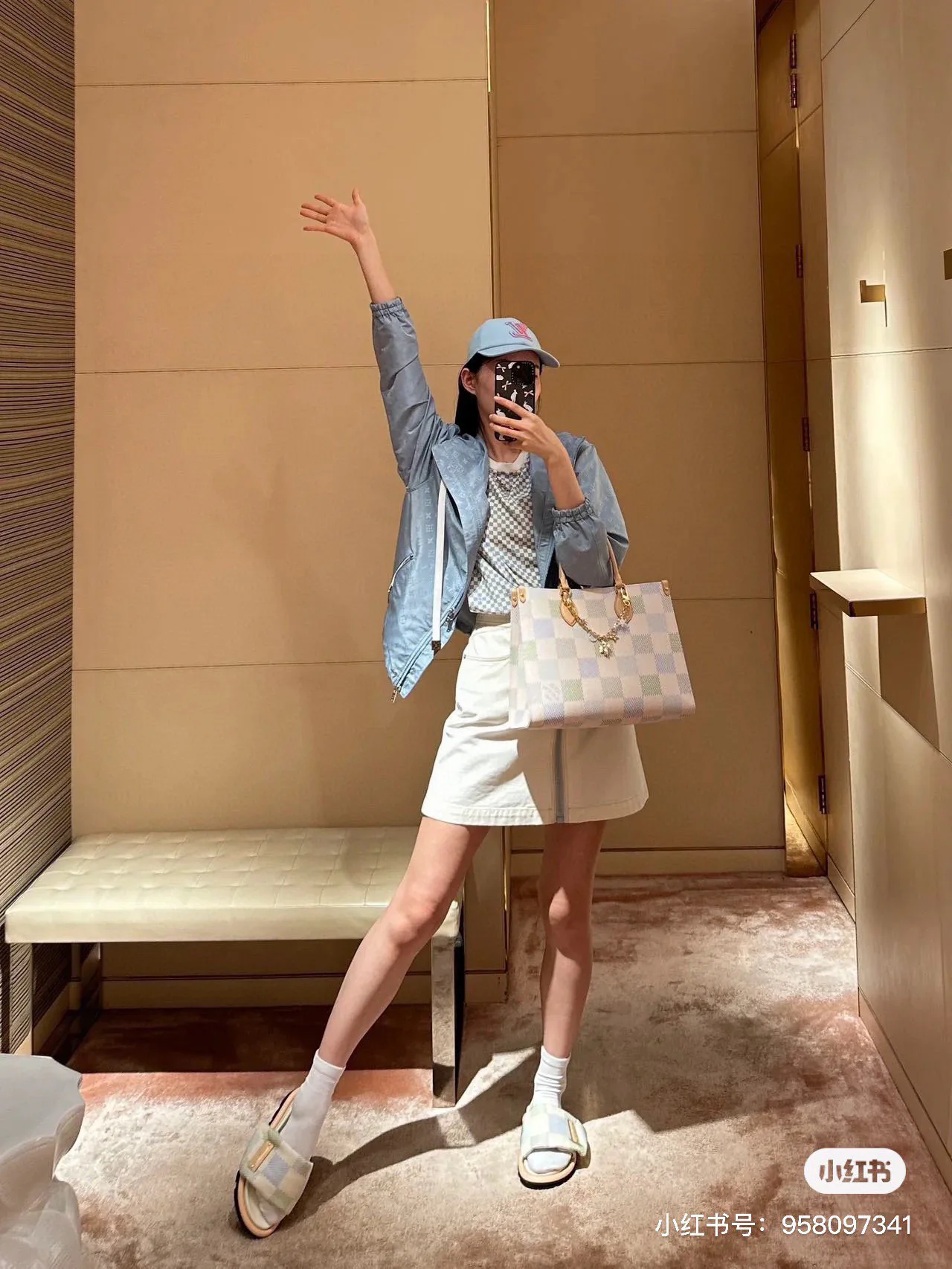 Куртки Женские Loewe Куртки Женские Loewe