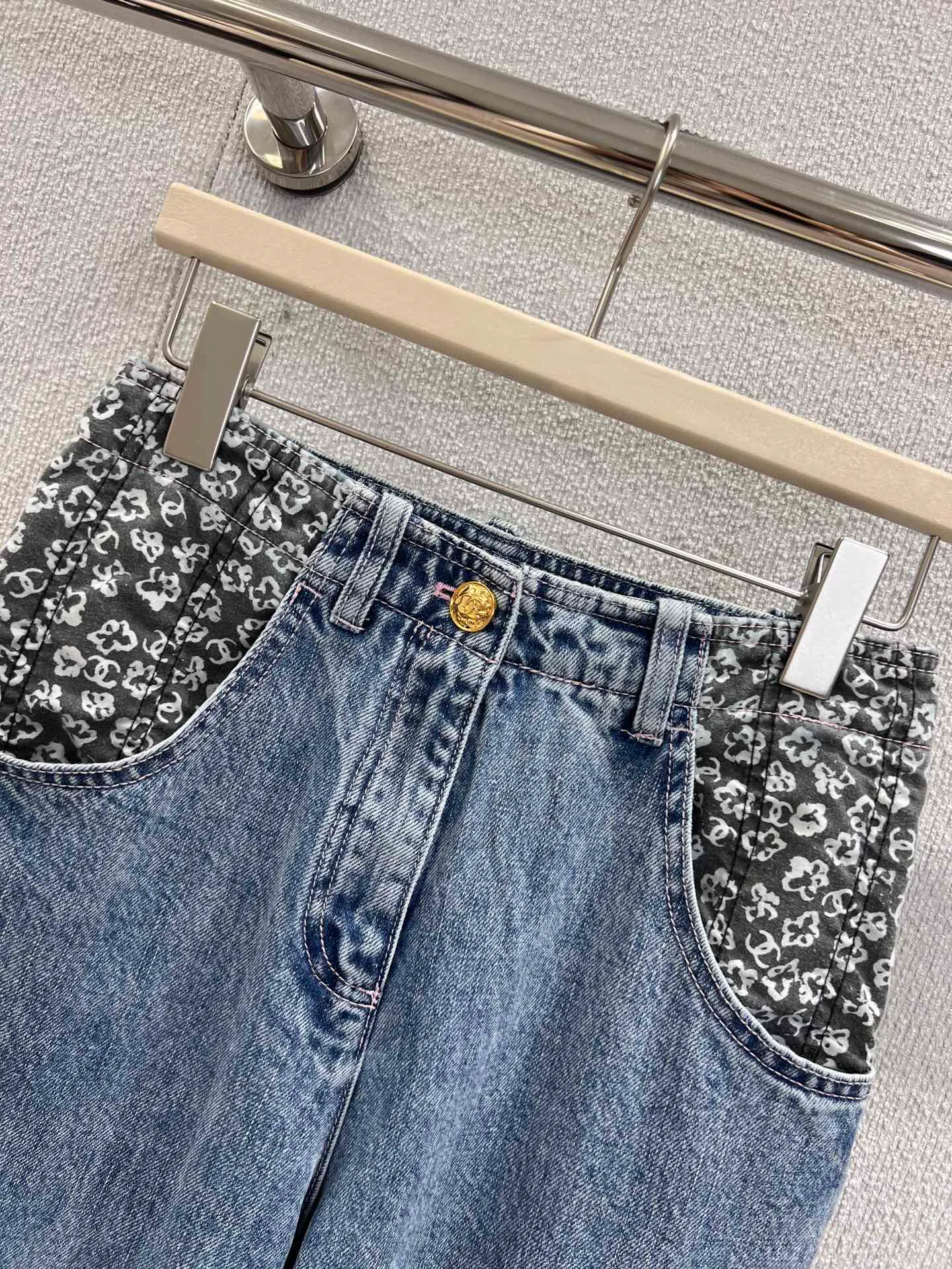 Джинсы Женские Chanel 59381