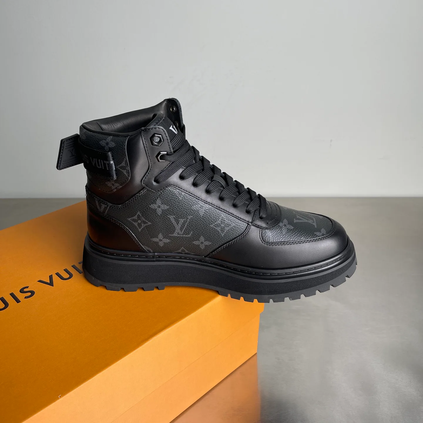 Ботинки Мужские Louis Vuitton 168965