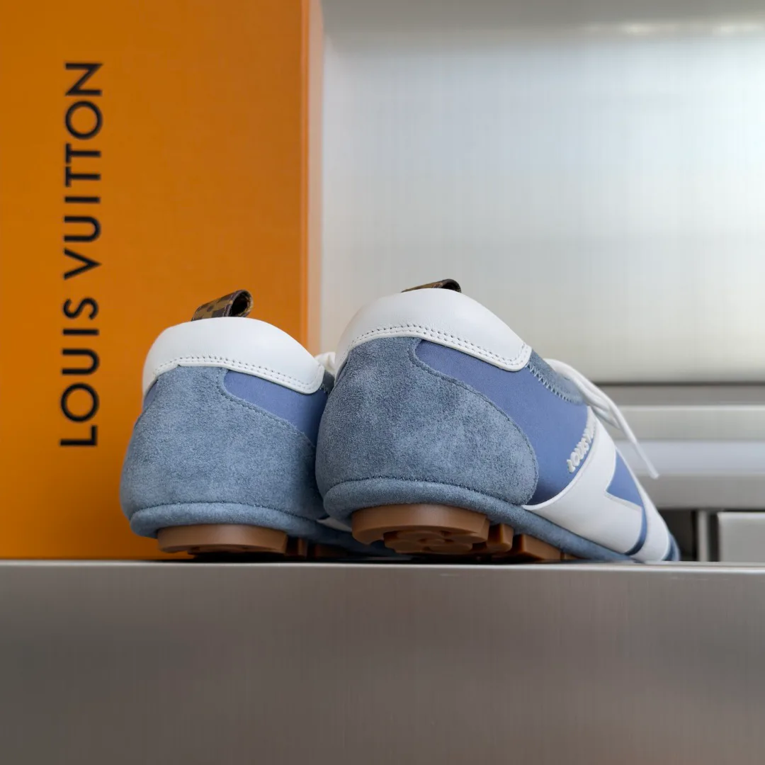 Кроссовки Женские Louis Vuitton 11235164