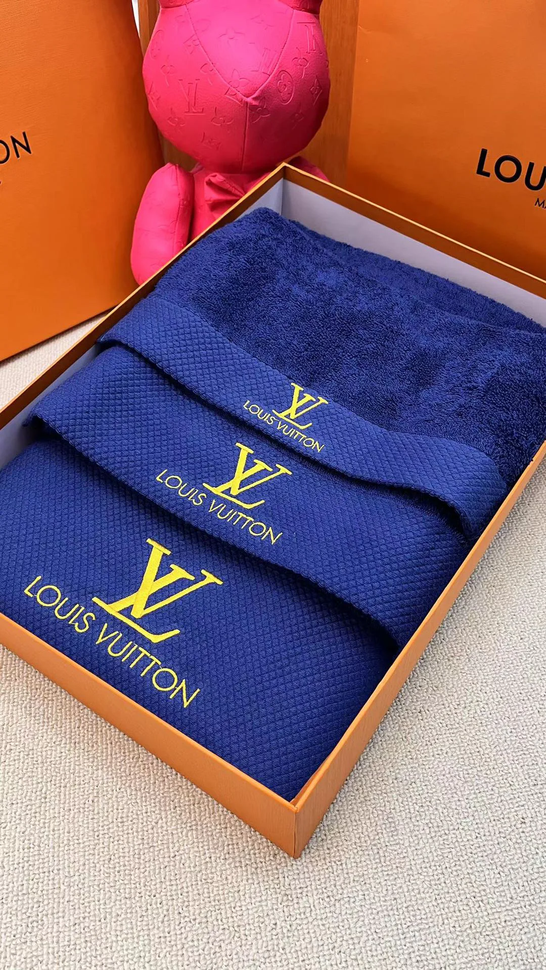 Текстиль Louis Vuitton 281212