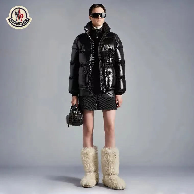 Куртки И Пуховики Женские Moncler 18710378