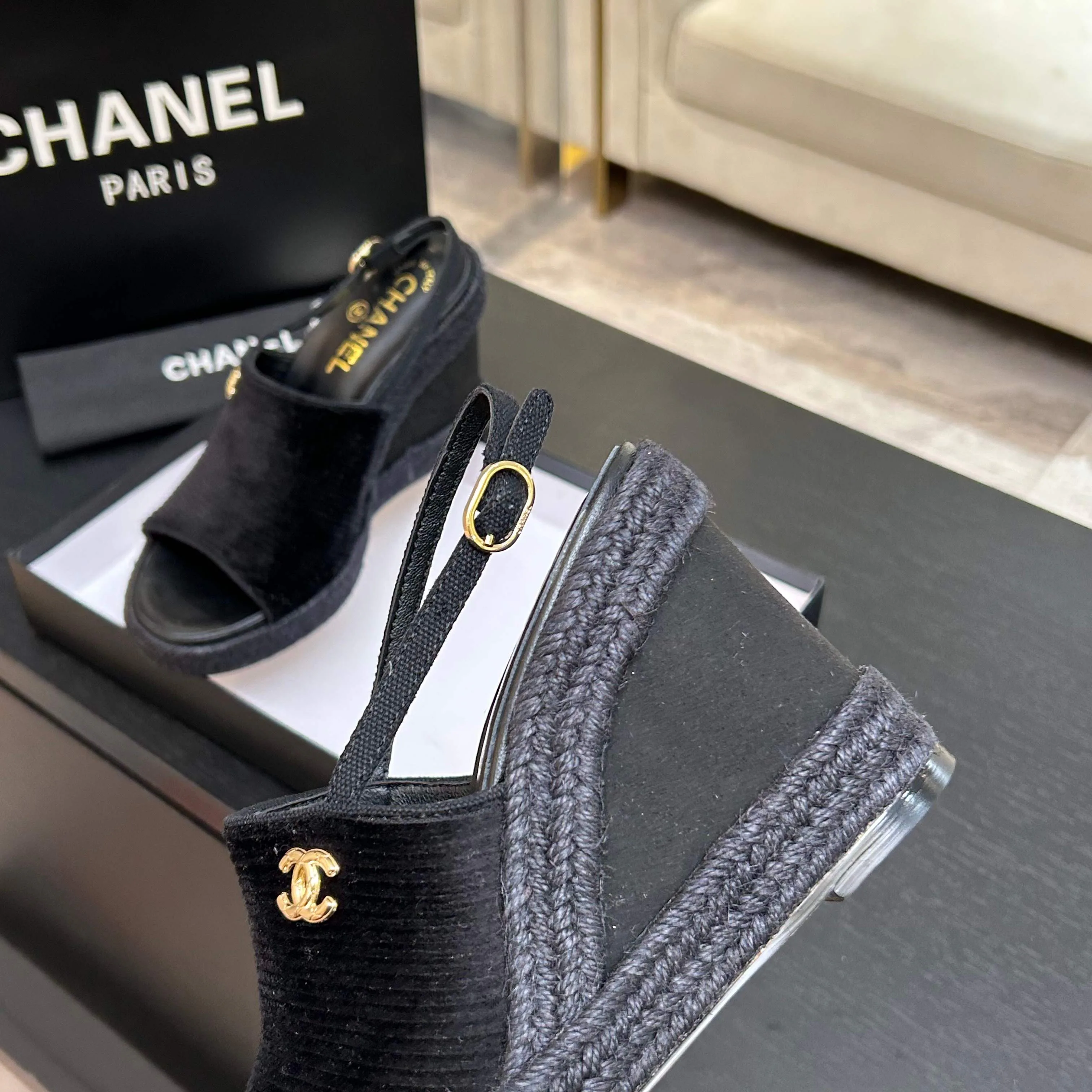 Босоножки Женские Chanel 13224760