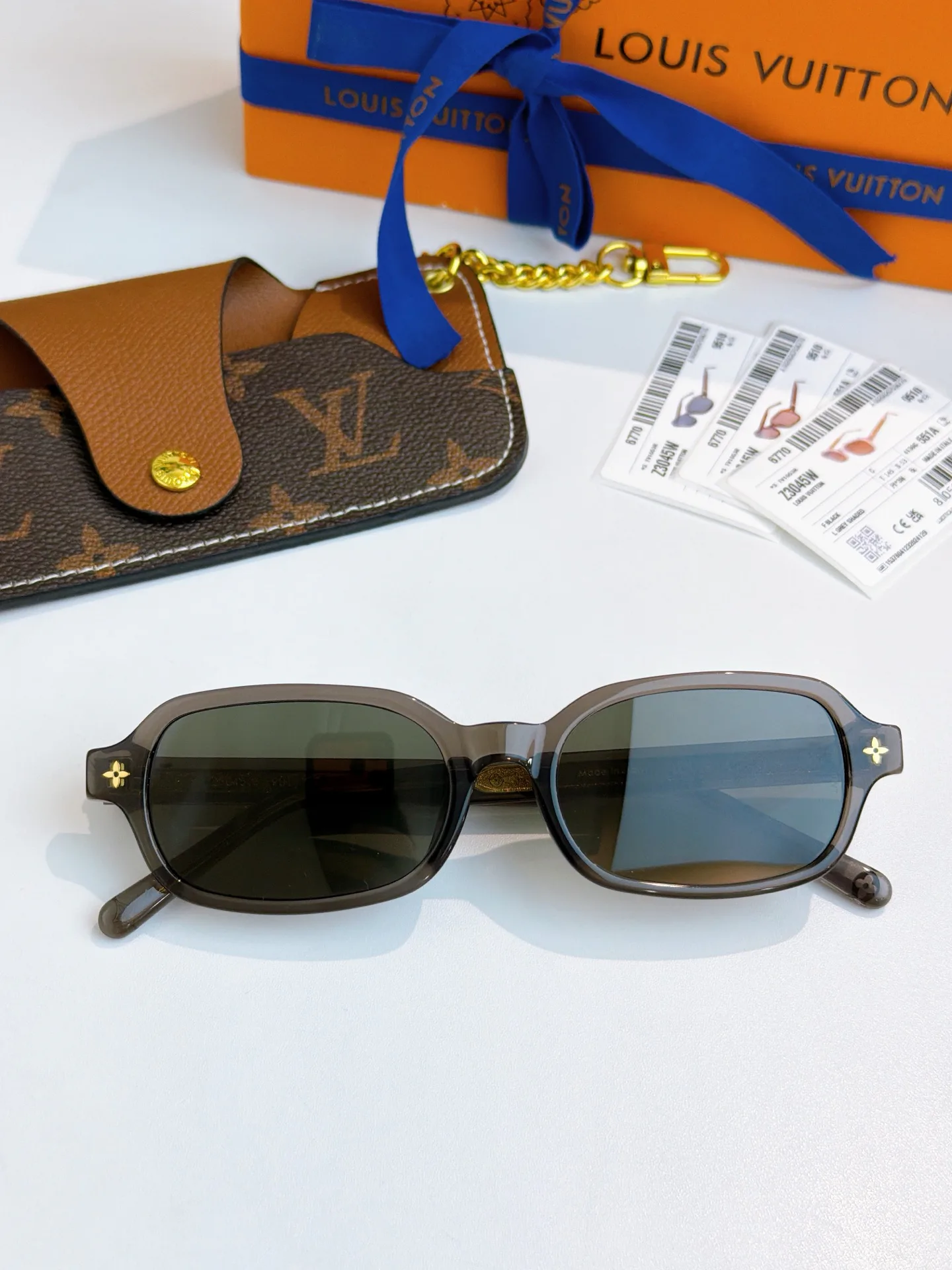 Очки Louis Vuitton 11055496