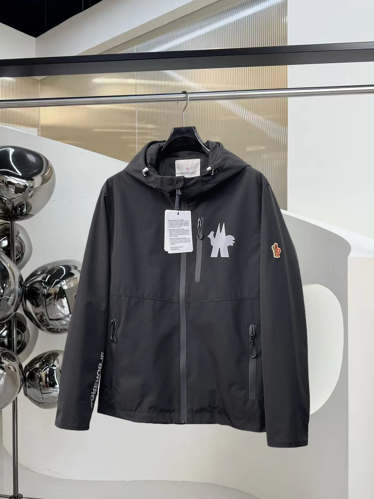 Куртки И Пуховики Мужские Moncler 18191467