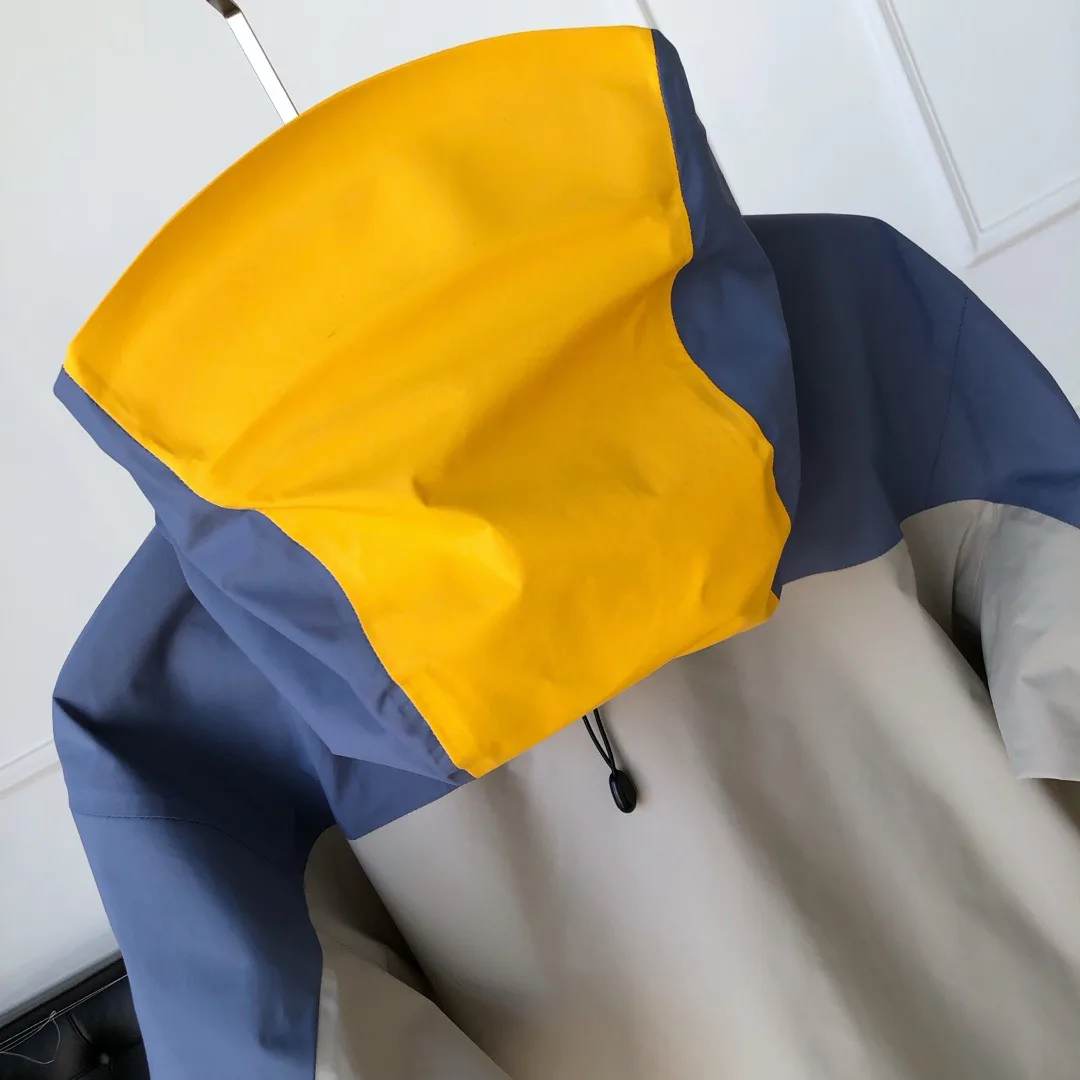 Куртки Женские Arcteryx Куртки Женские Arcteryx